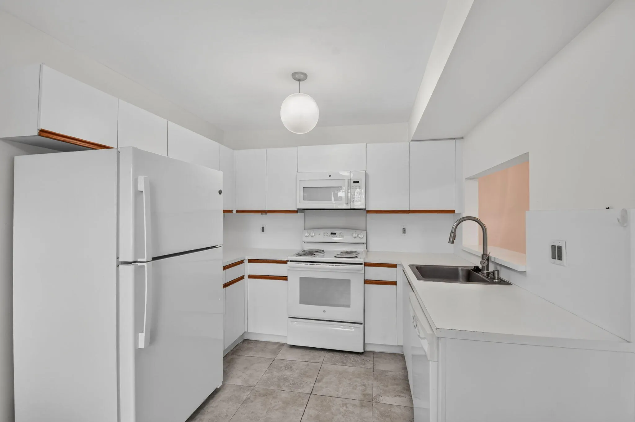 7665 TAHITI Lane #104