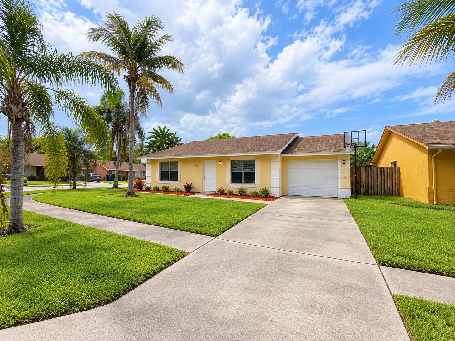 6117 Blue Grass Circle