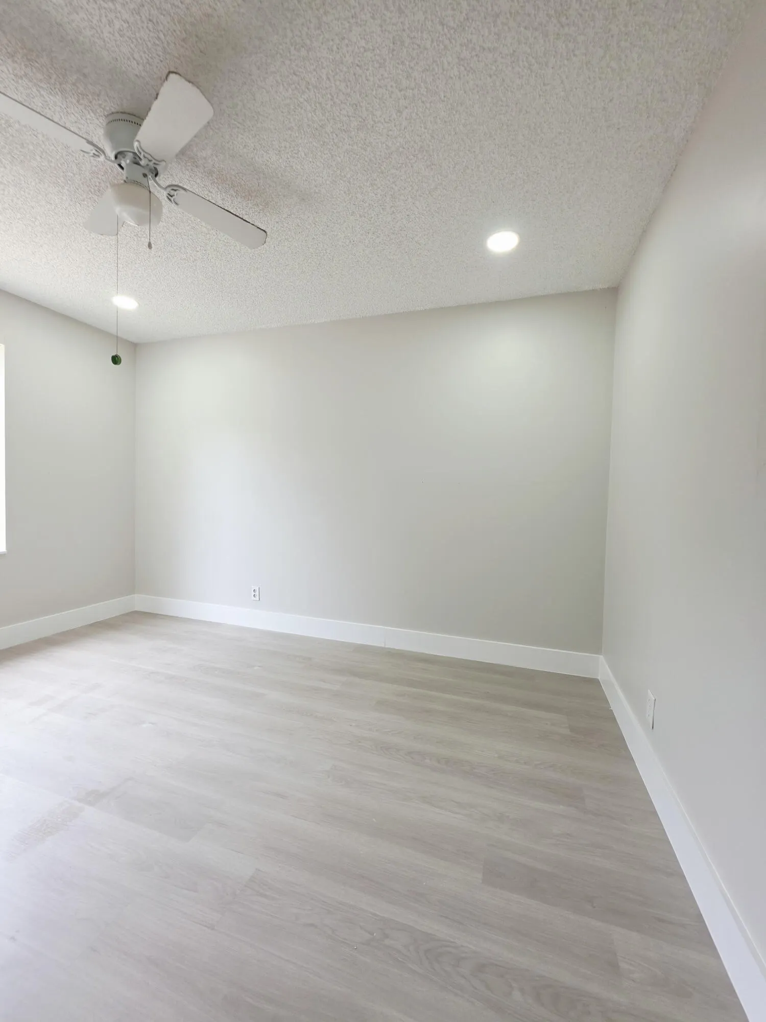 6117 Blue Grass Circle