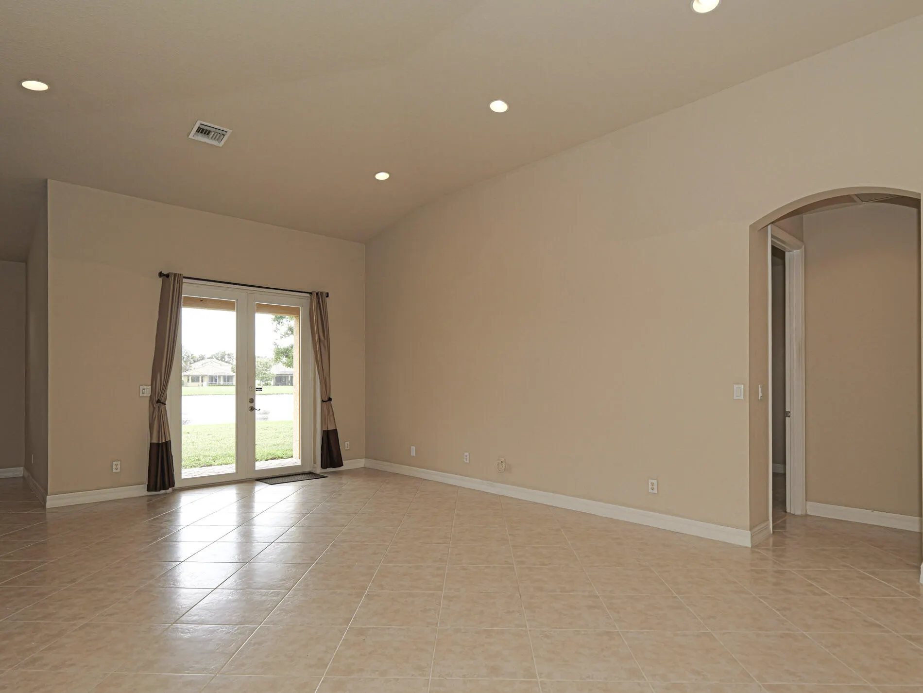5560 57th Way