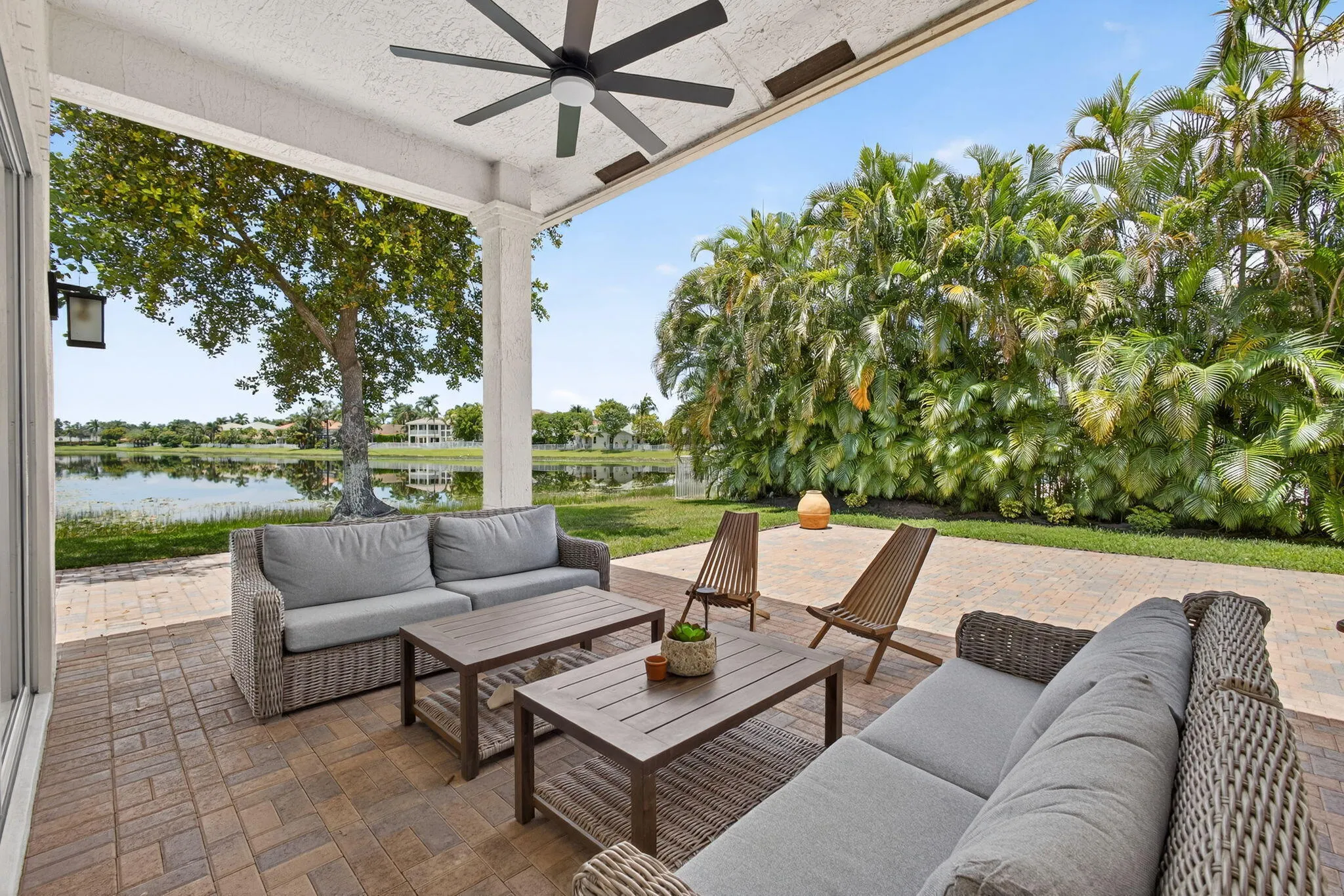 4693 SUGAR BEACH Way
