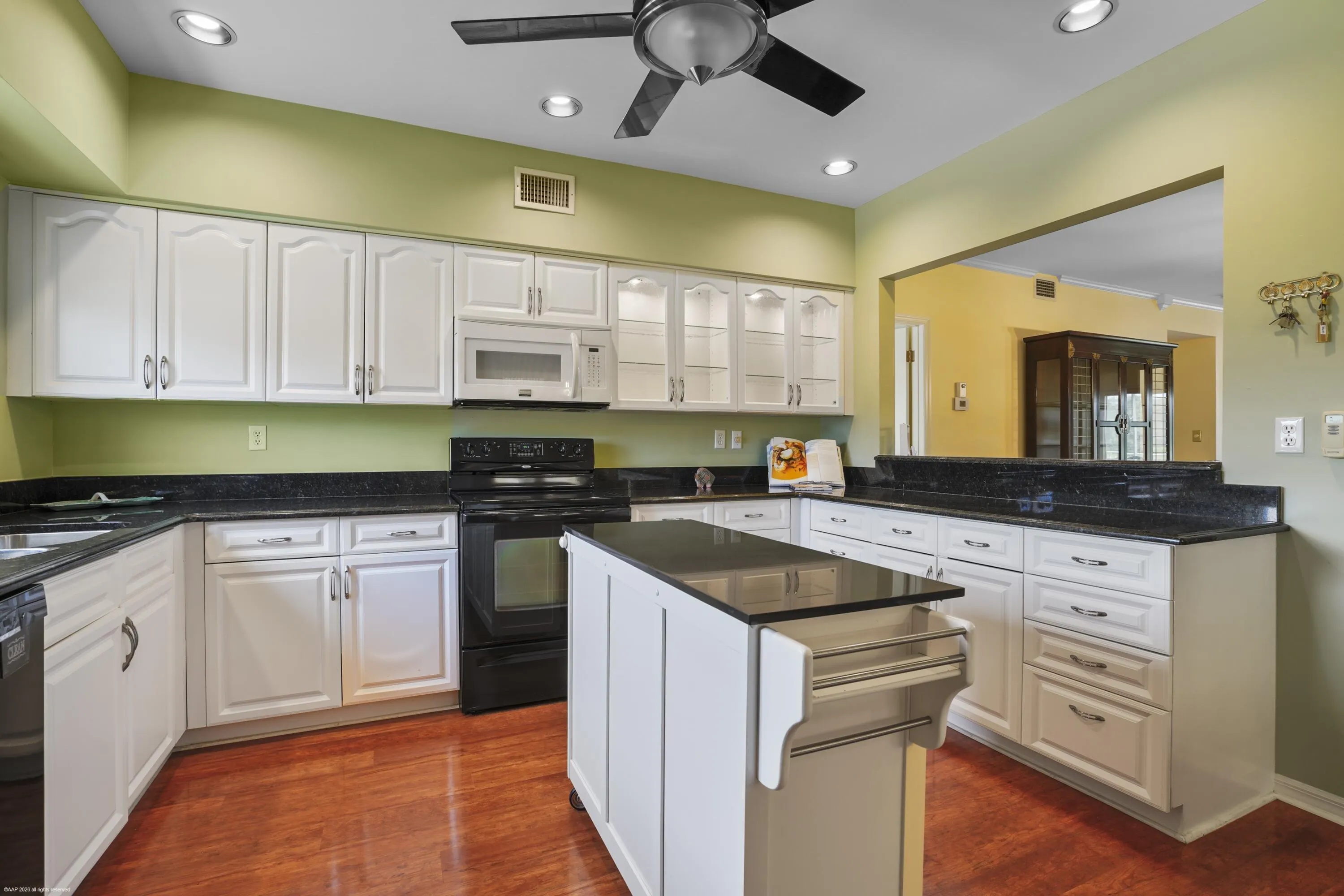 5085 HARMONY Circle #201