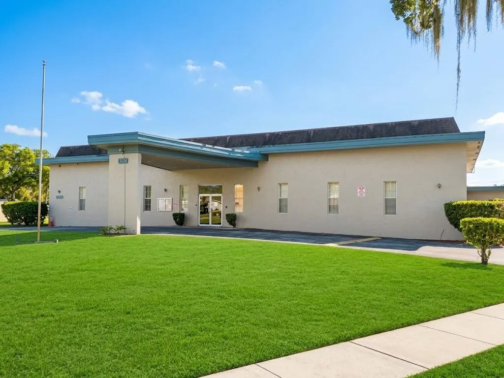 820 SW 49th Terrace