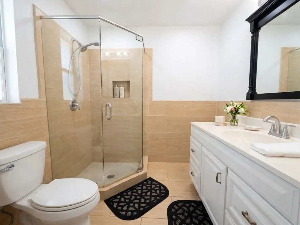 820 SW 49th Terrace