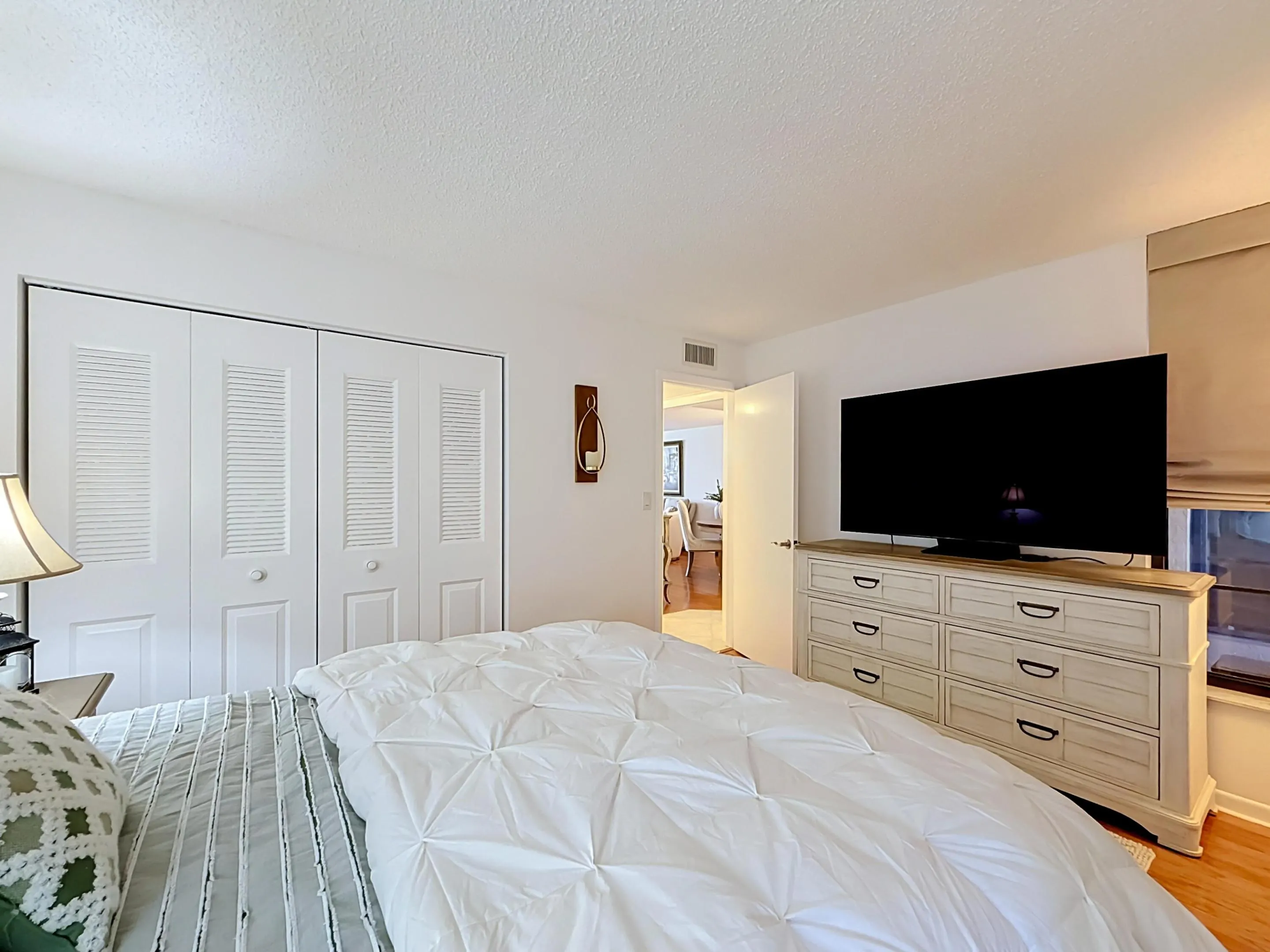 6219 Coral Lake Drive #207