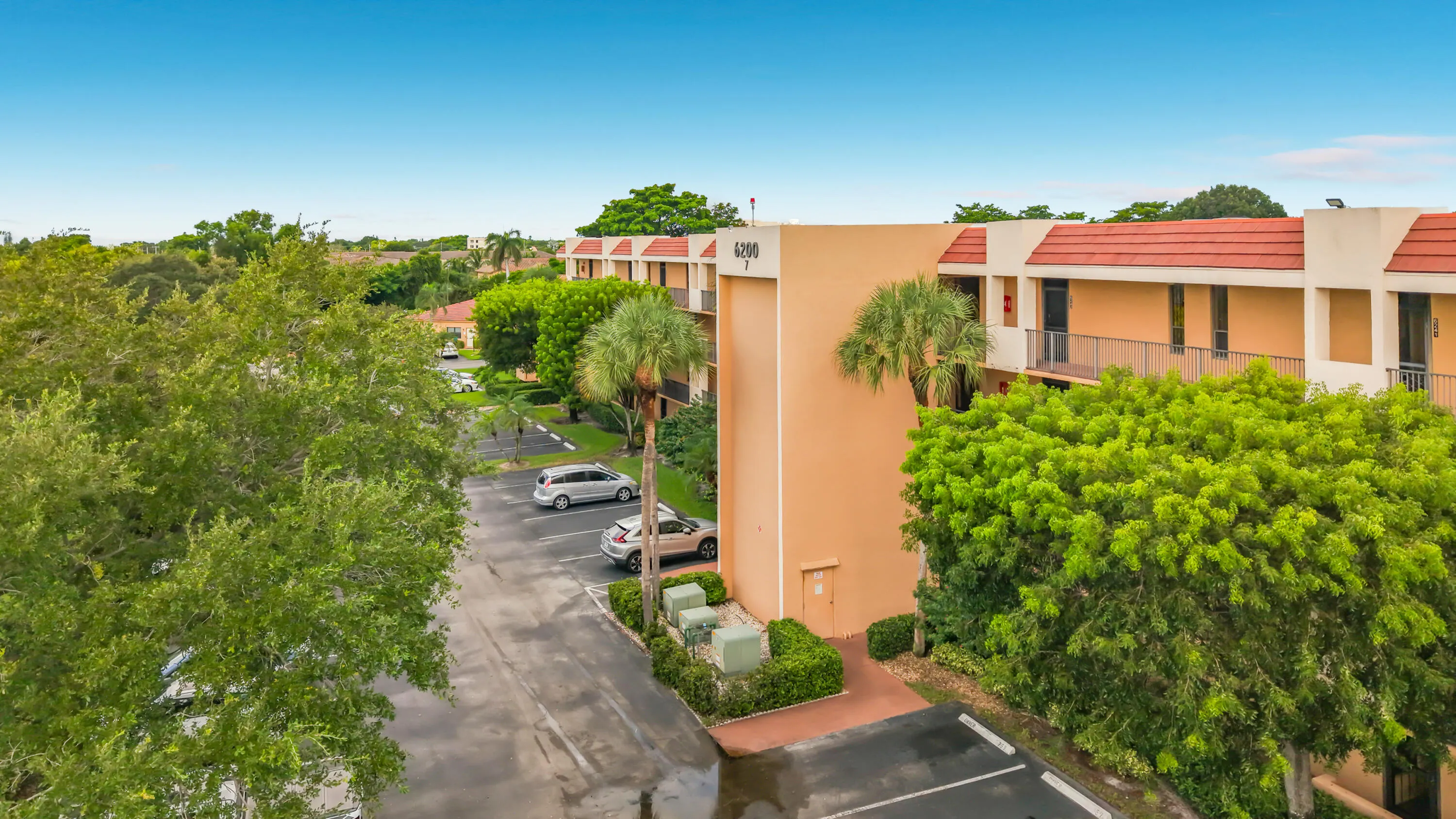 6219 Coral Lake Drive #207