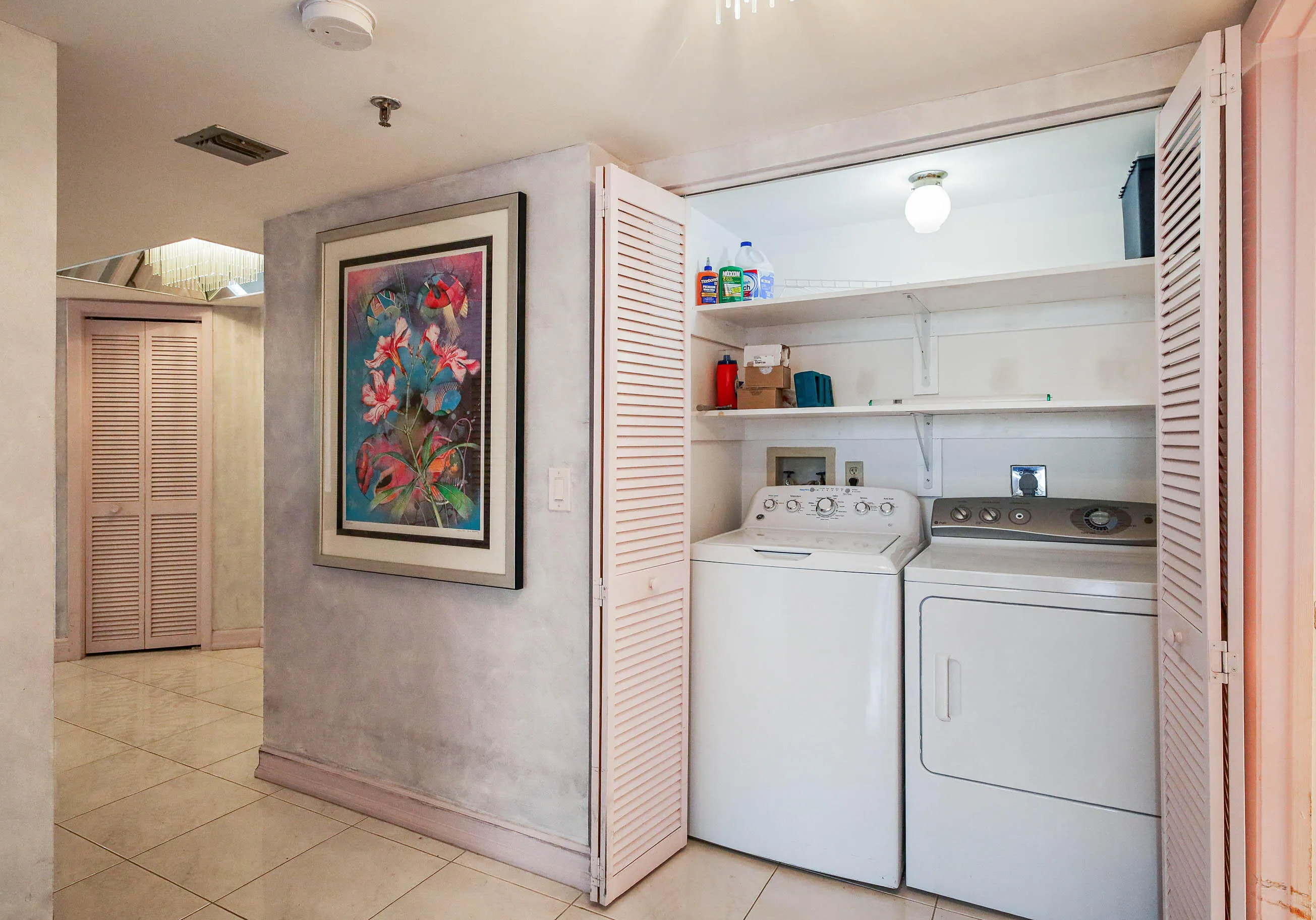5301 FOUNTAINS Drive S #501