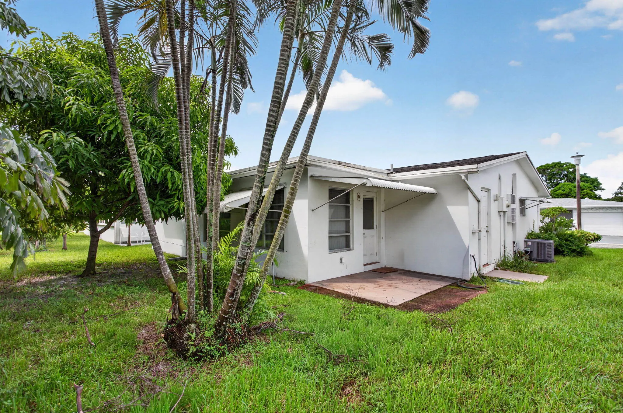 1010 NW 72ND Terrace