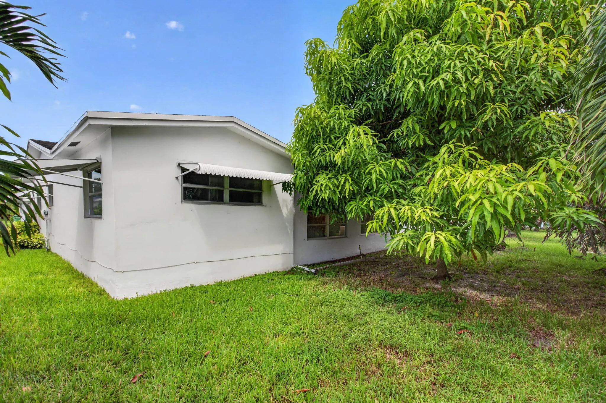 1010 NW 72ND Terrace
