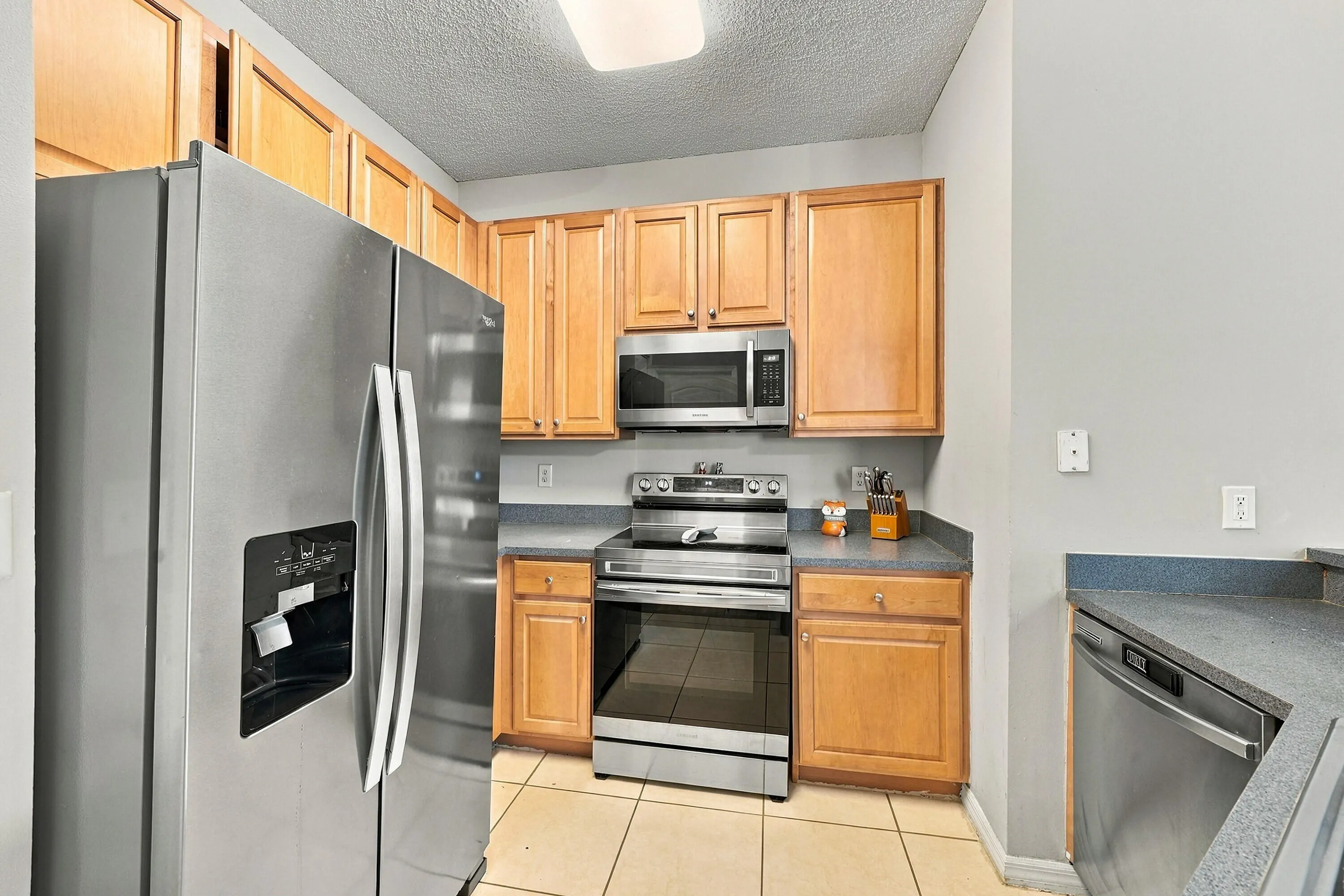 2893 Crestwood Terrace #1204