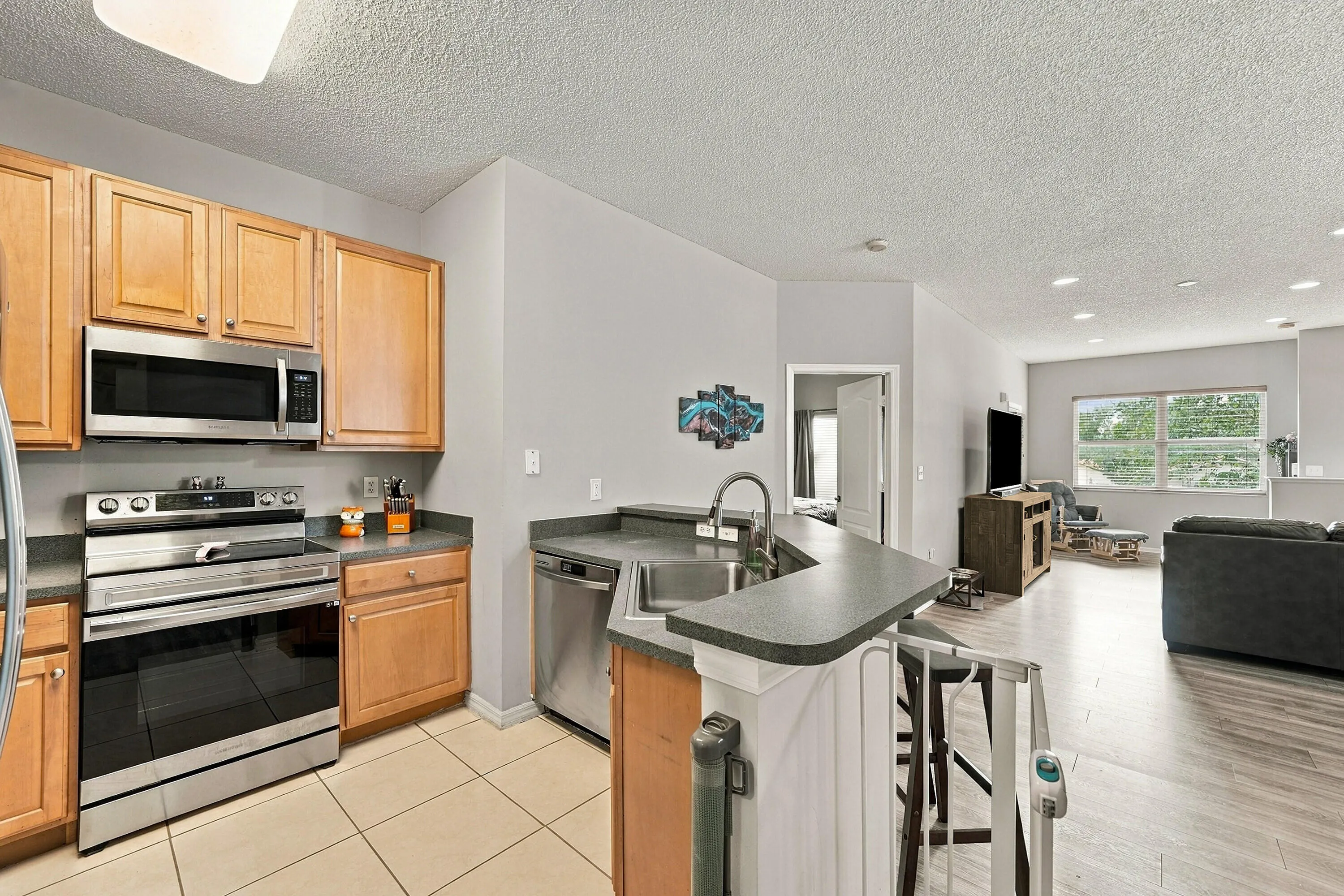 2893 Crestwood Terrace #1204