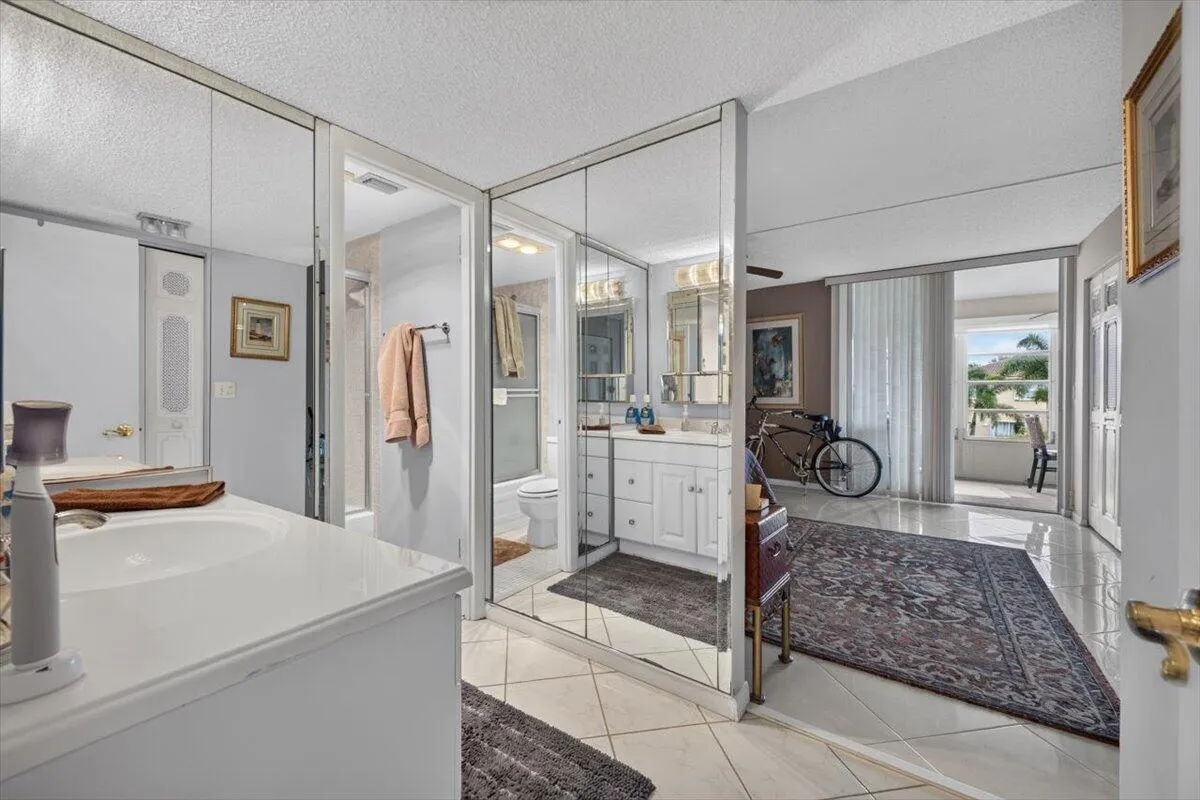 3251 HOLIDAY SPRINGS Boulevard #205