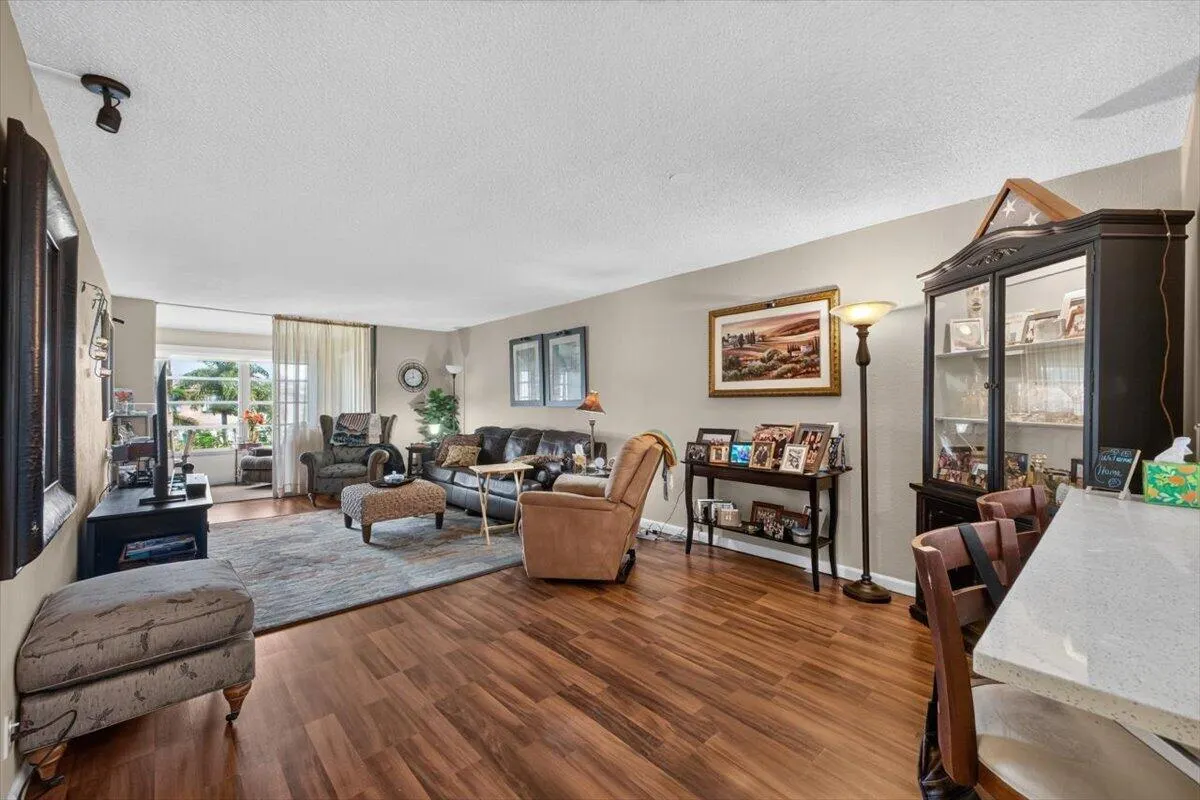 3251 HOLIDAY SPRINGS Boulevard #205