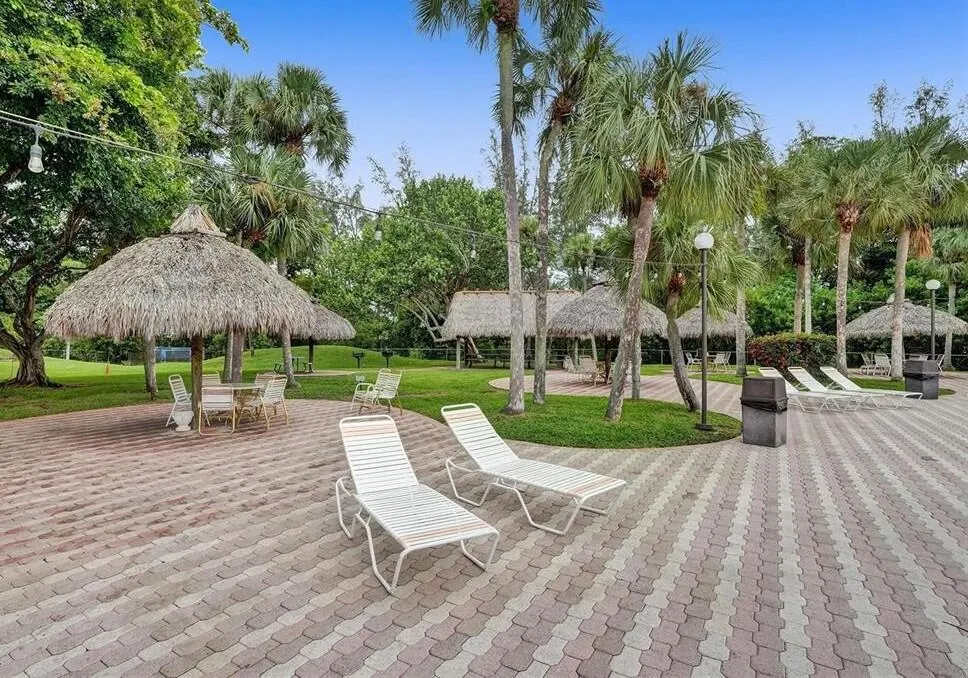 3251 HOLIDAY SPRINGS Boulevard #205