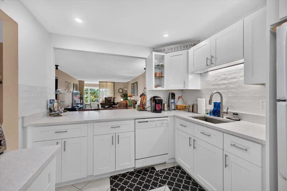3251 HOLIDAY SPRINGS Boulevard #205