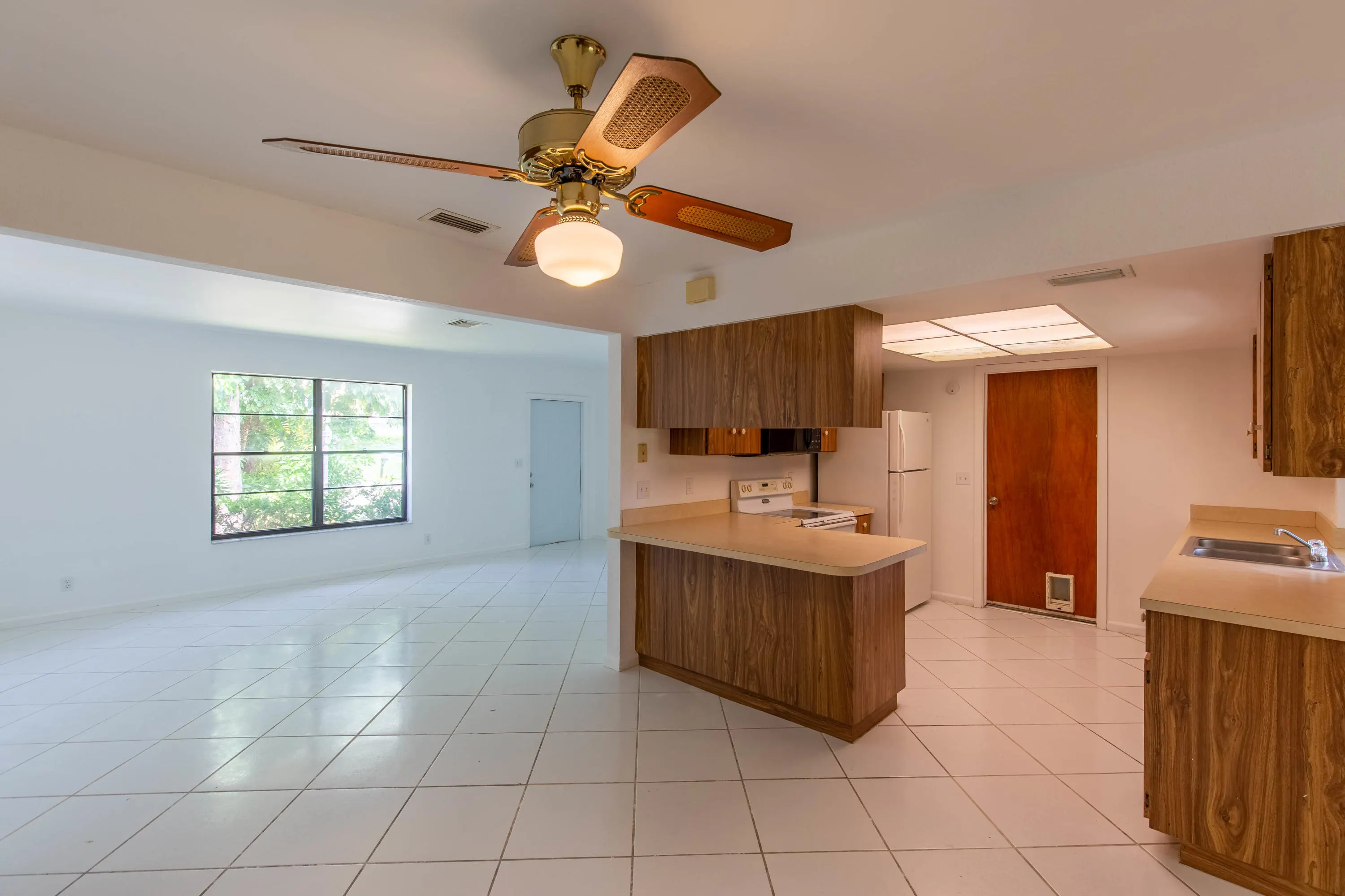 815 Peppertree Court