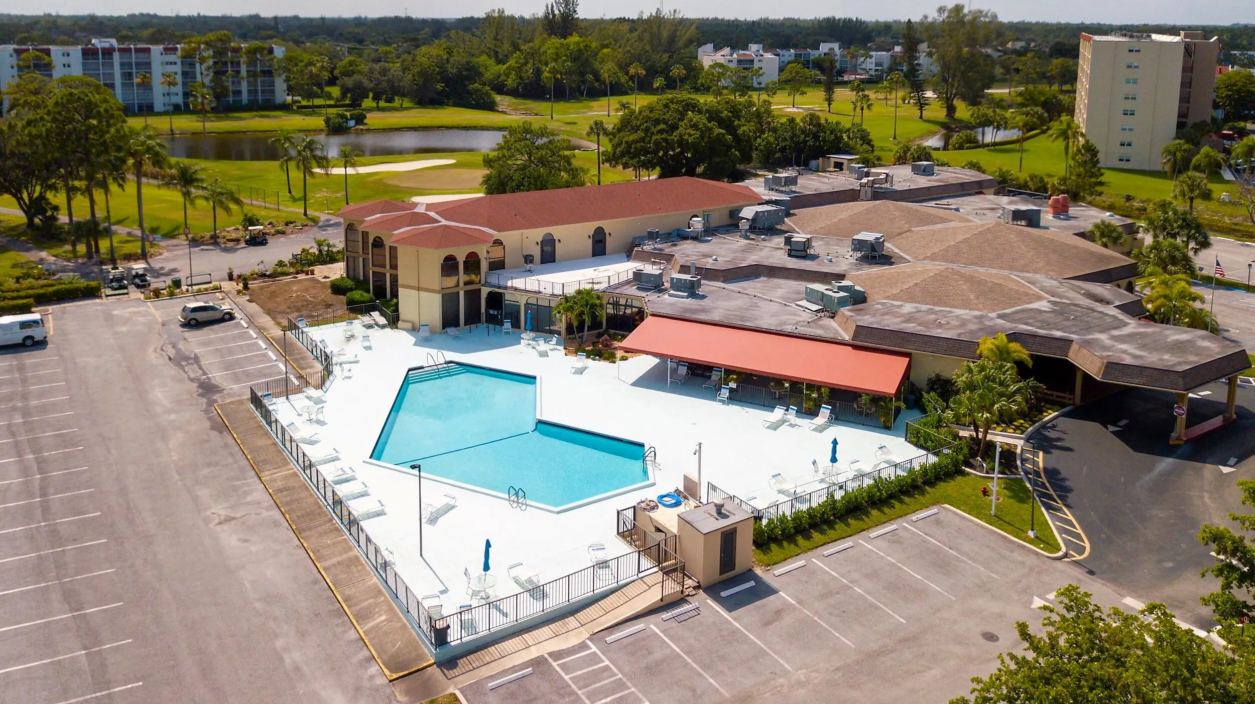 3755 VIA POINCIANA #402