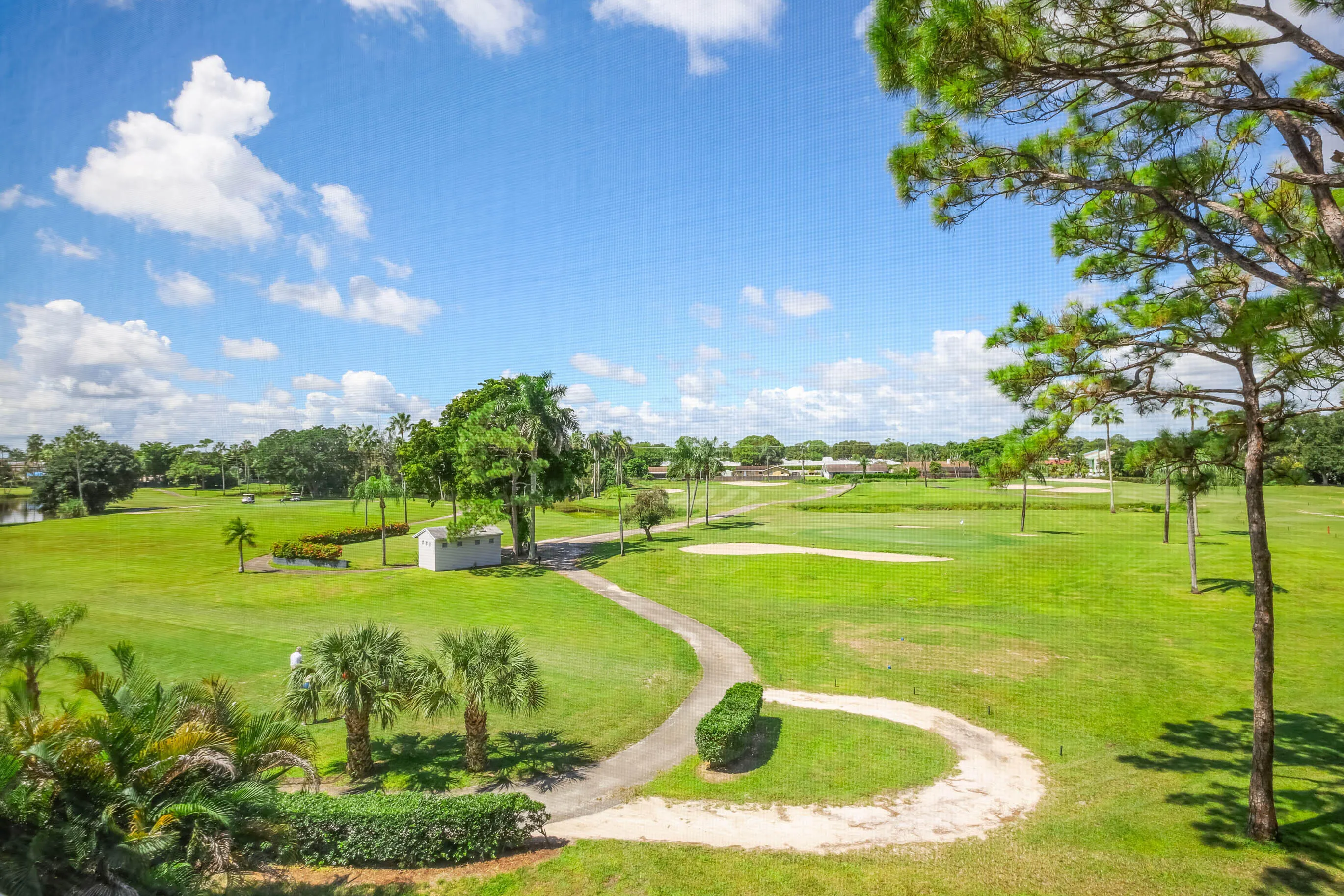 3755 VIA POINCIANA #402