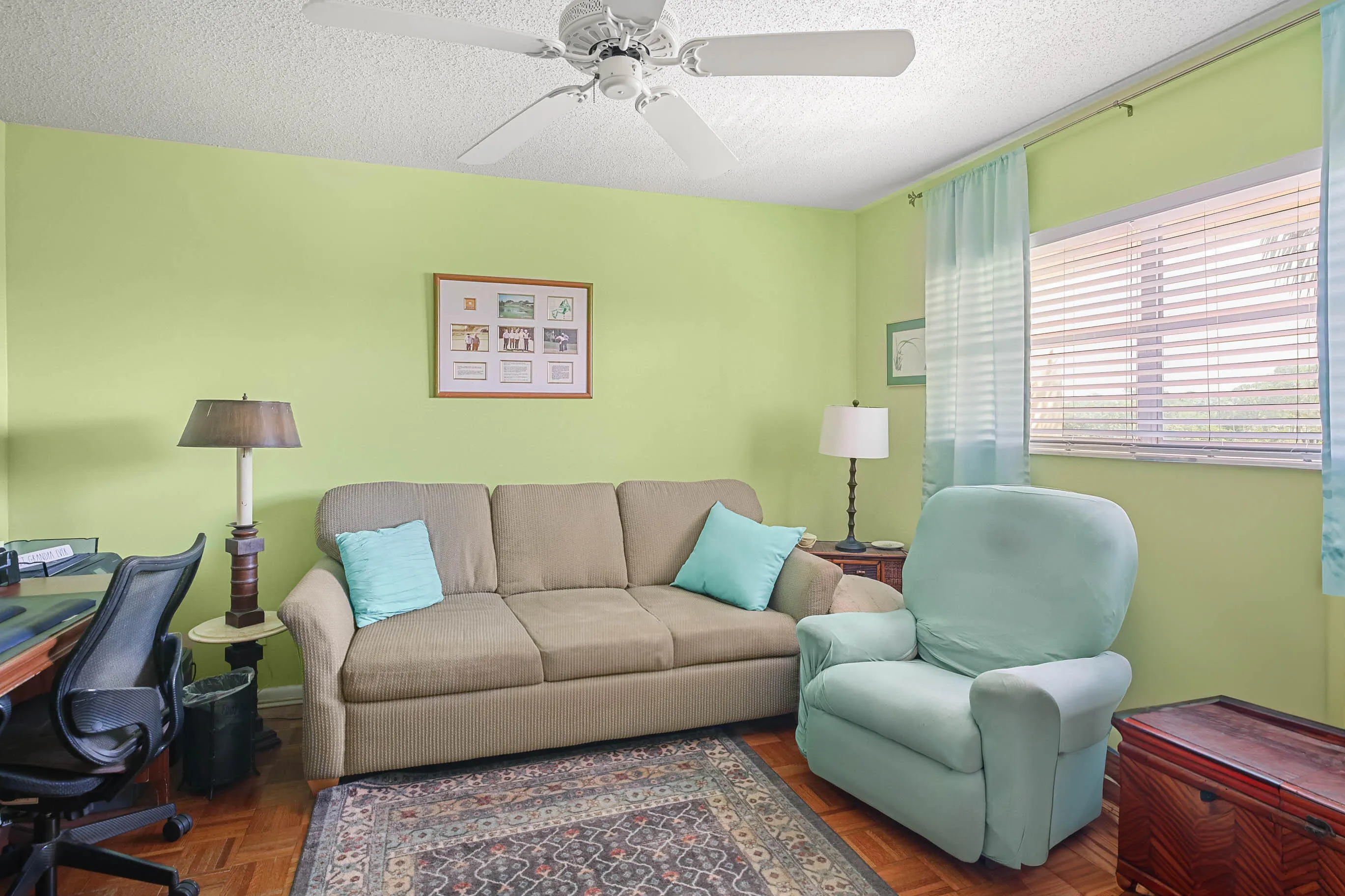 3755 VIA POINCIANA #402