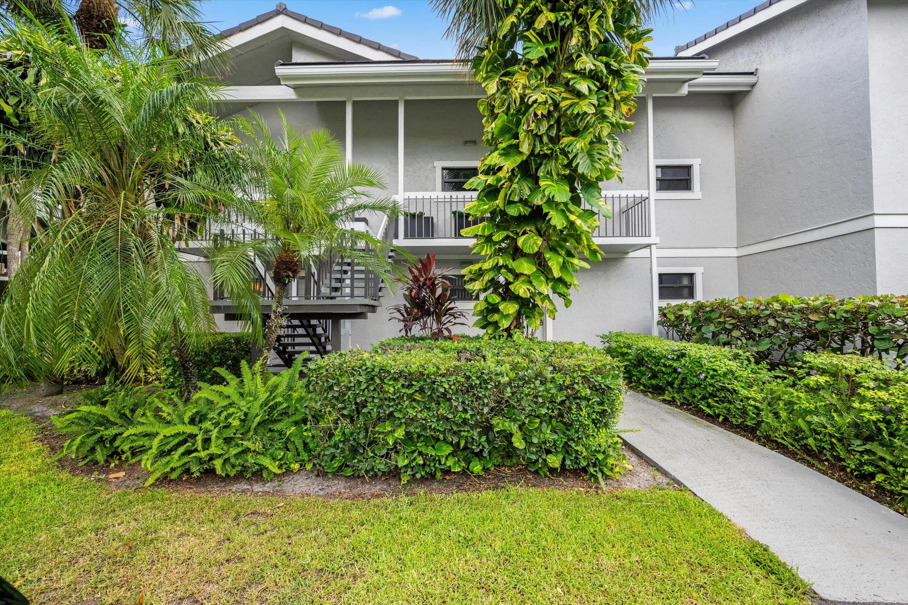 11863 Wimbledon Circle #533