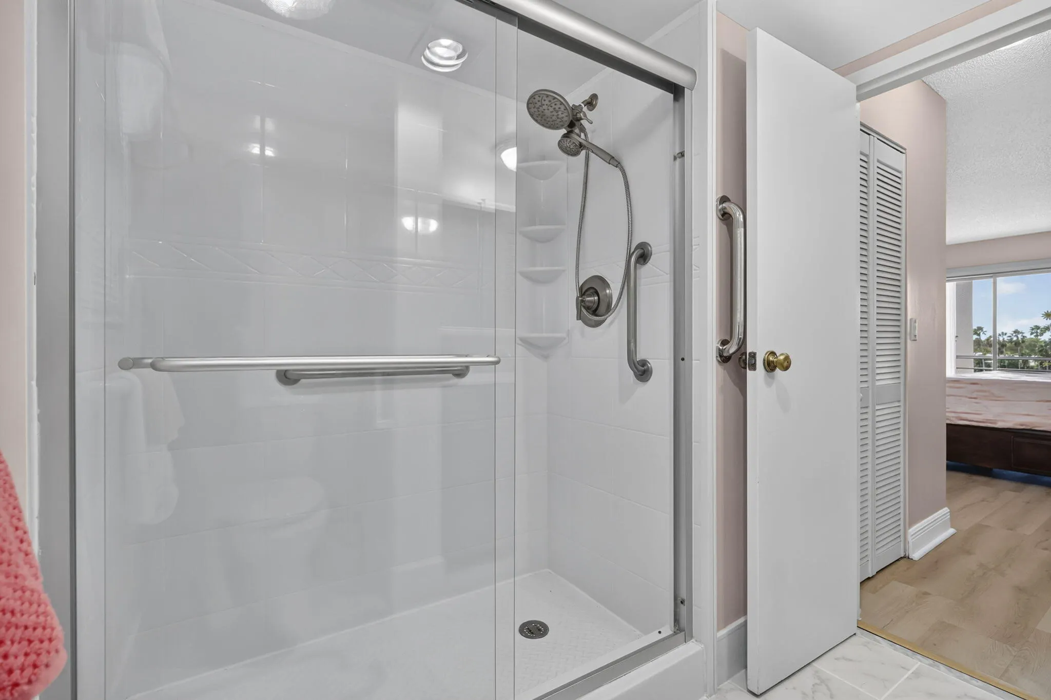 3871 Via Poinciana #407