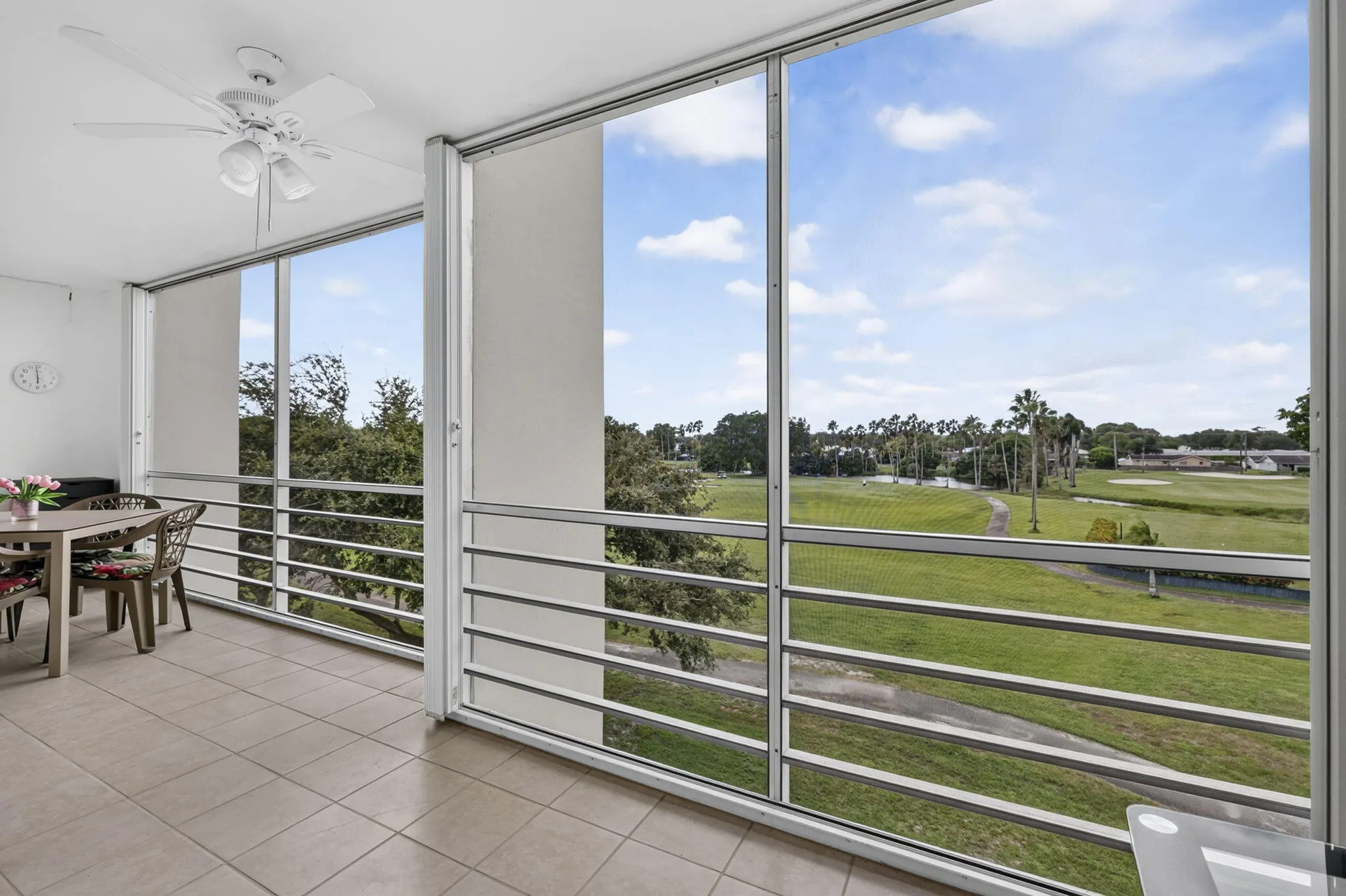 3871 Via Poinciana #407