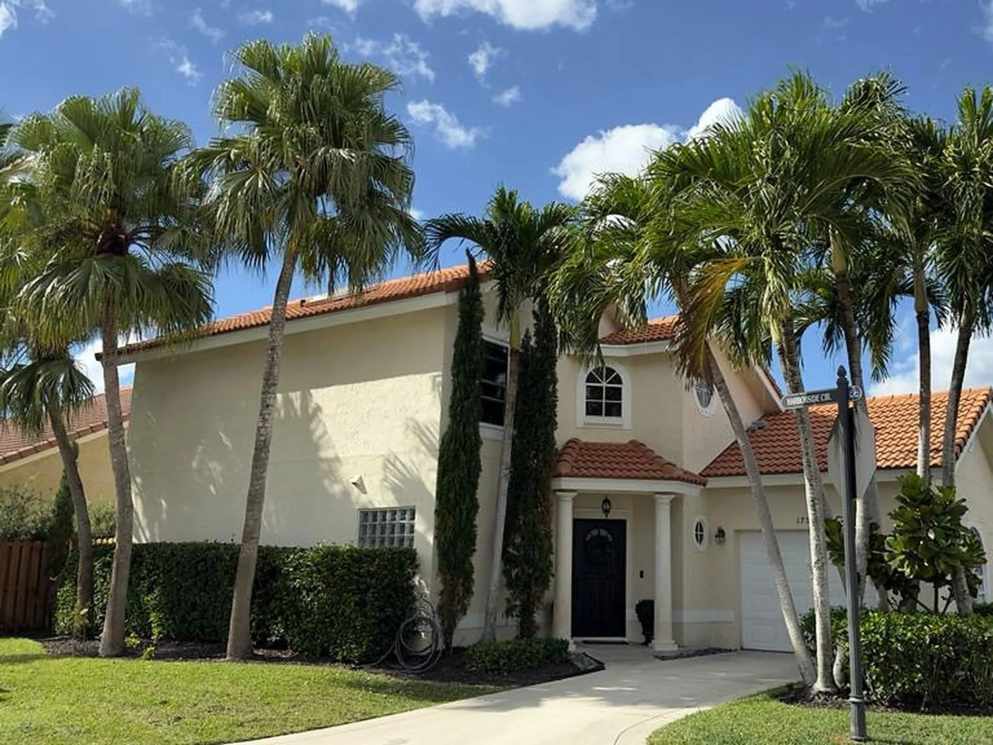 1752 Harborside Circle
