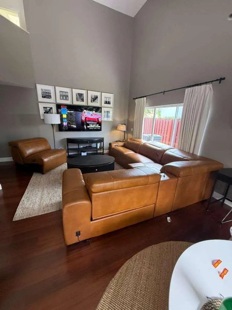 1752 Harborside Circle