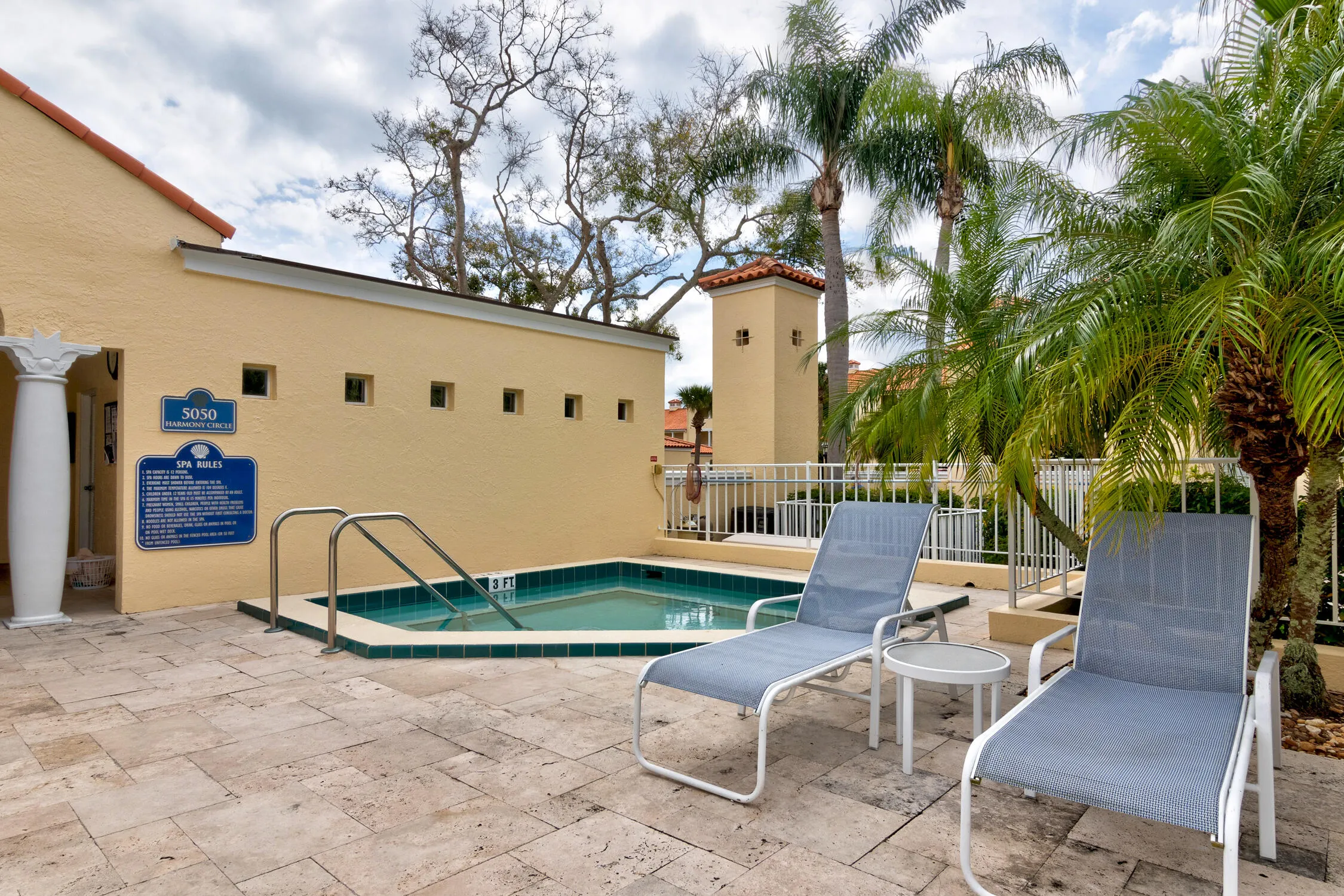 5040 Harmony Circle #305