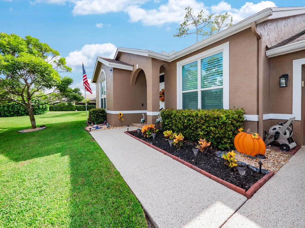 1169 MOURNING DOVE Lane