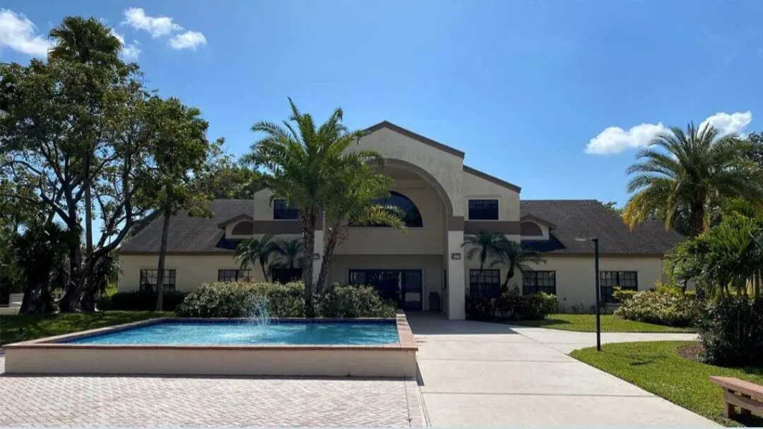2539 NW 49 Terrace #703