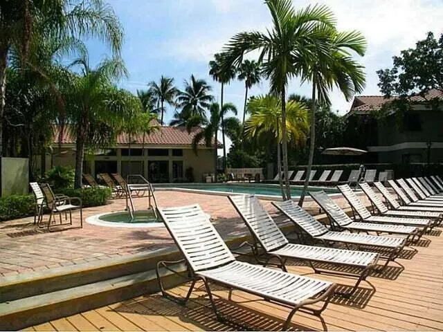 2539 NW 49 Terrace #703
