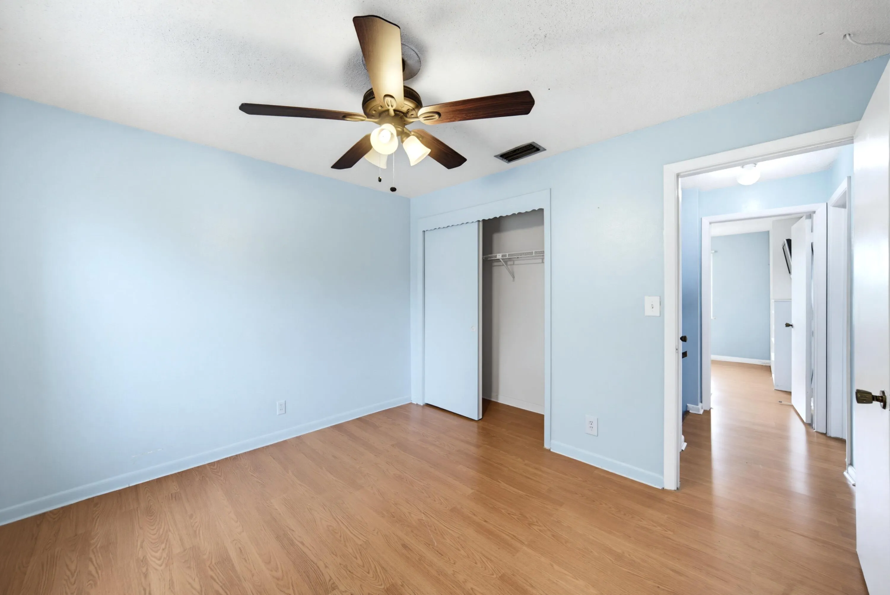 247 SUNSHINE Drive