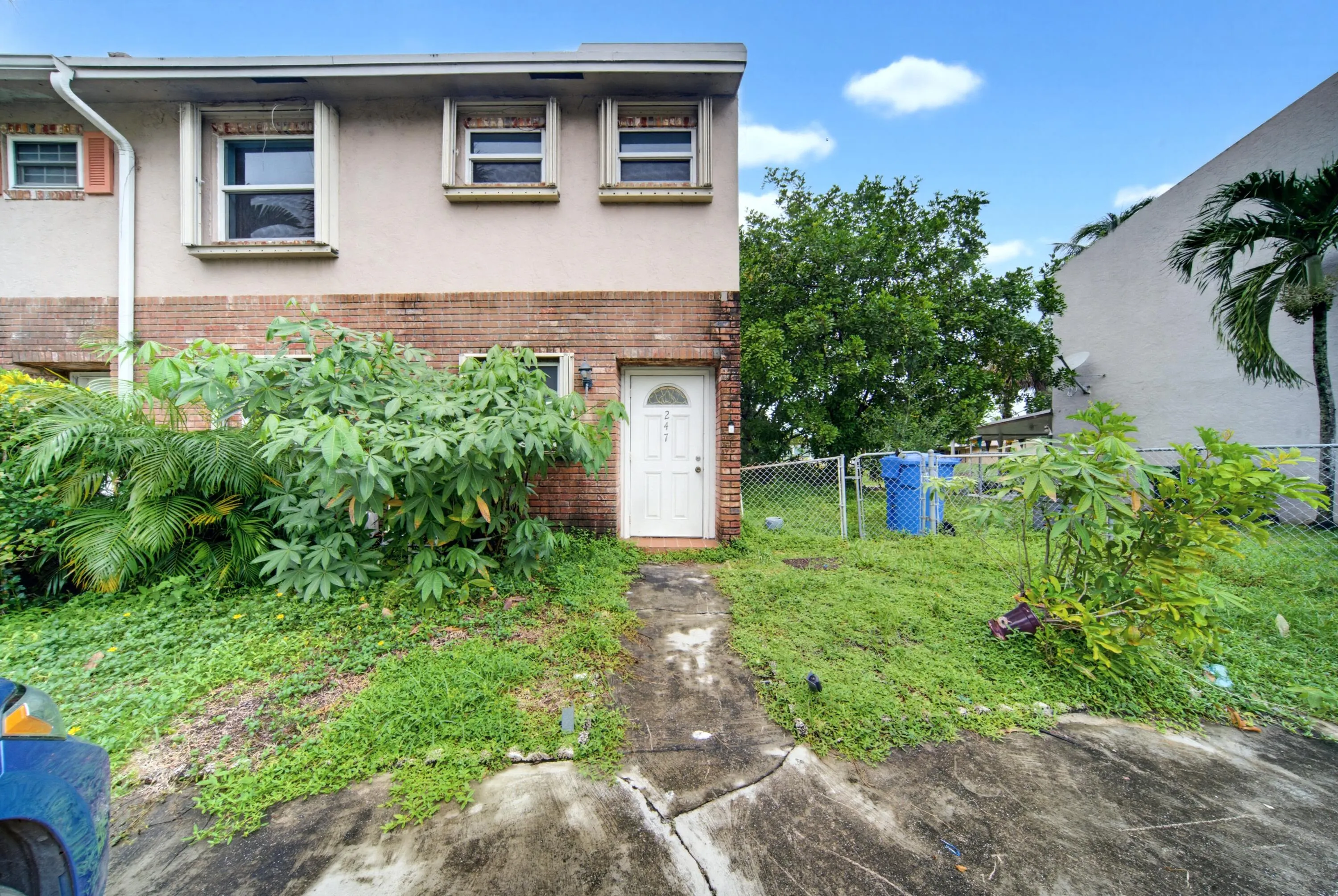247 SUNSHINE Drive