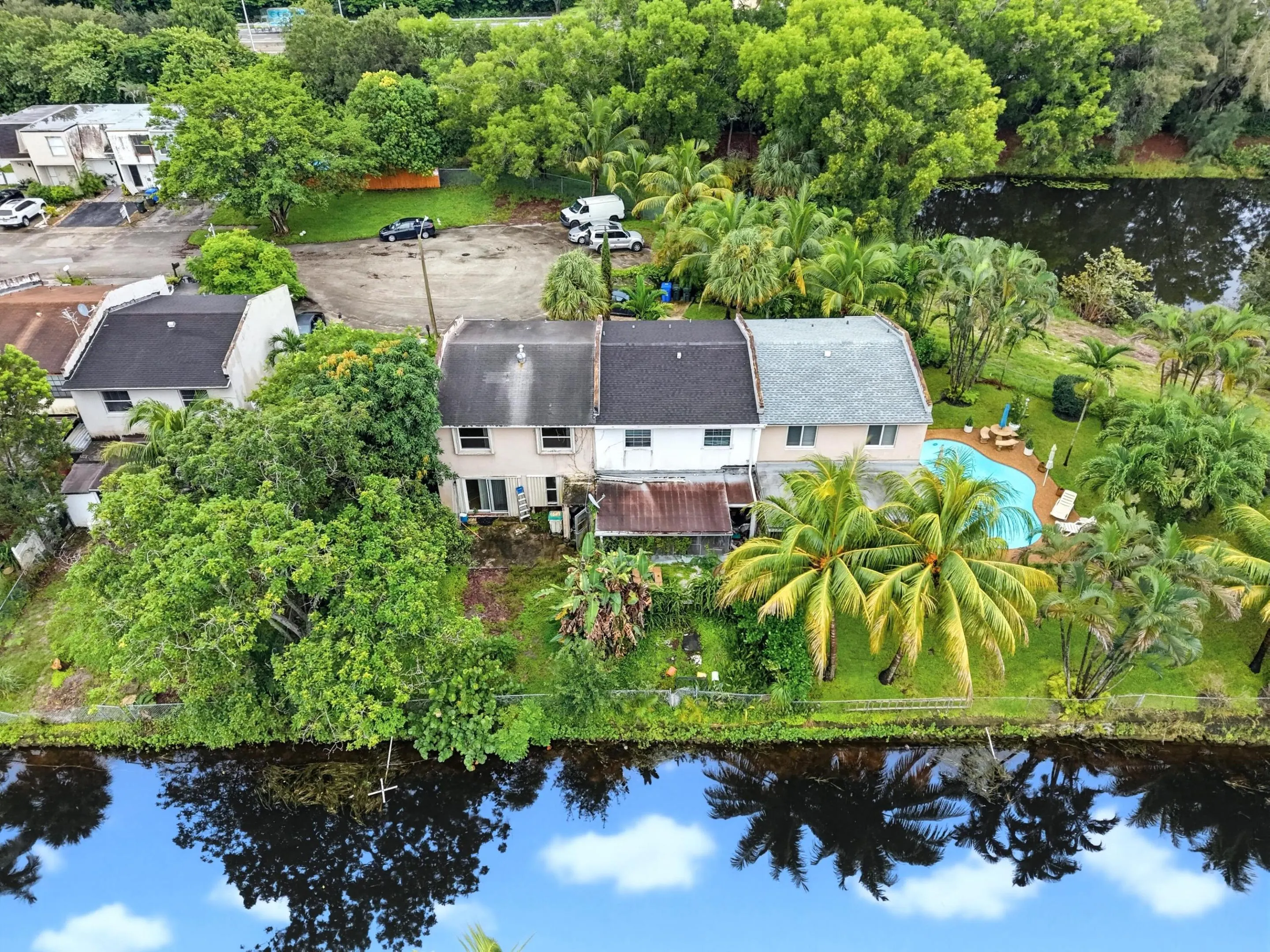 247 SUNSHINE Drive