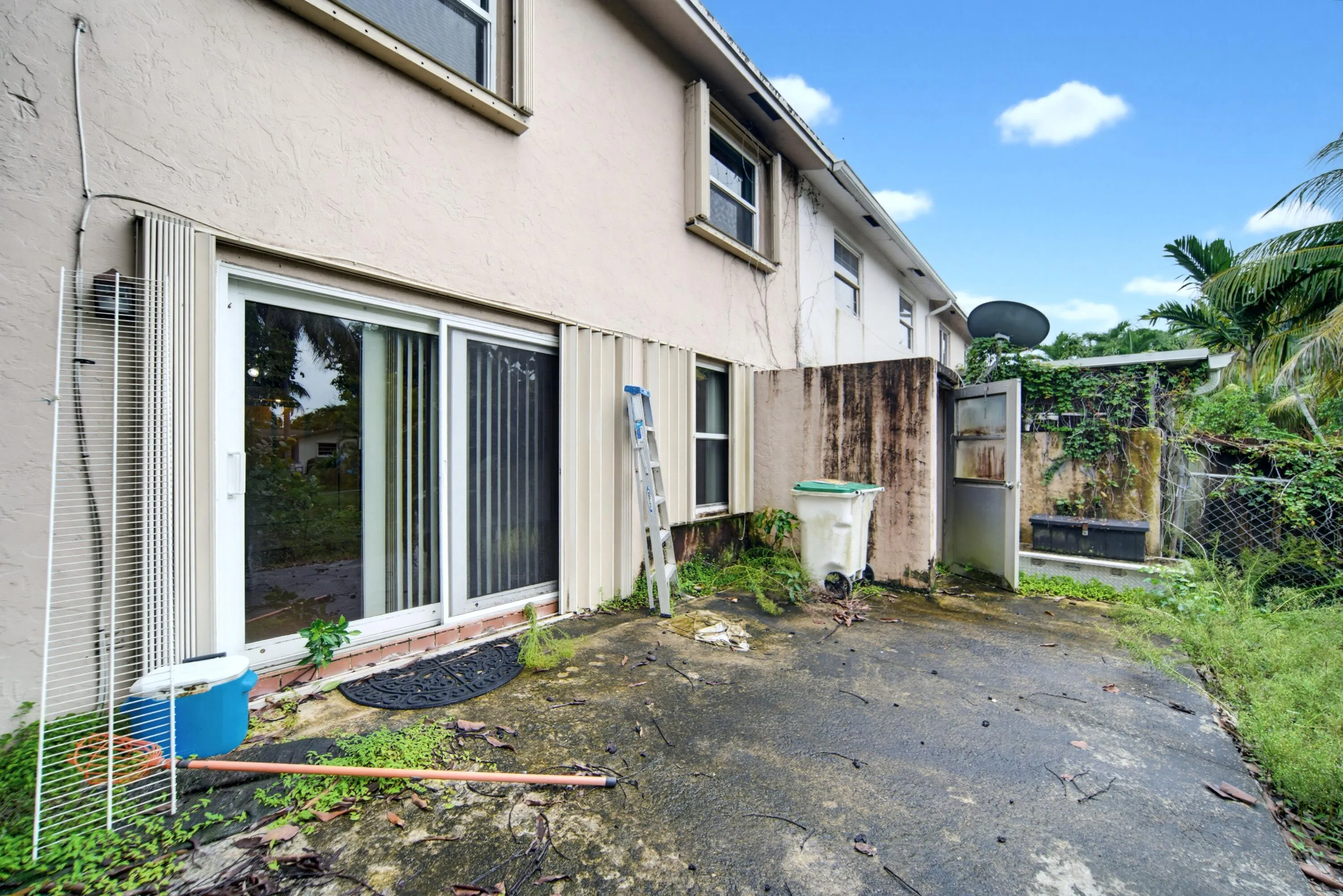 247 SUNSHINE Drive