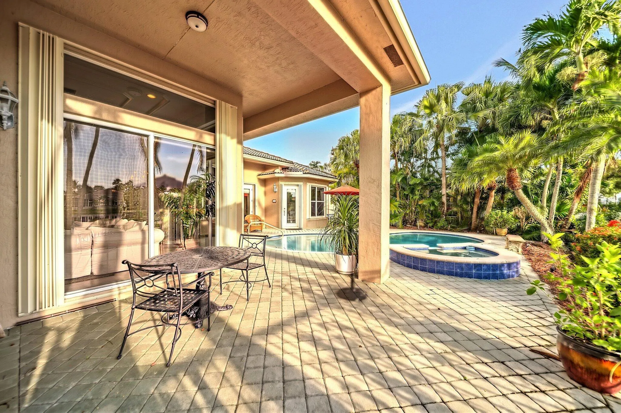 12577 NW 65TH Drive