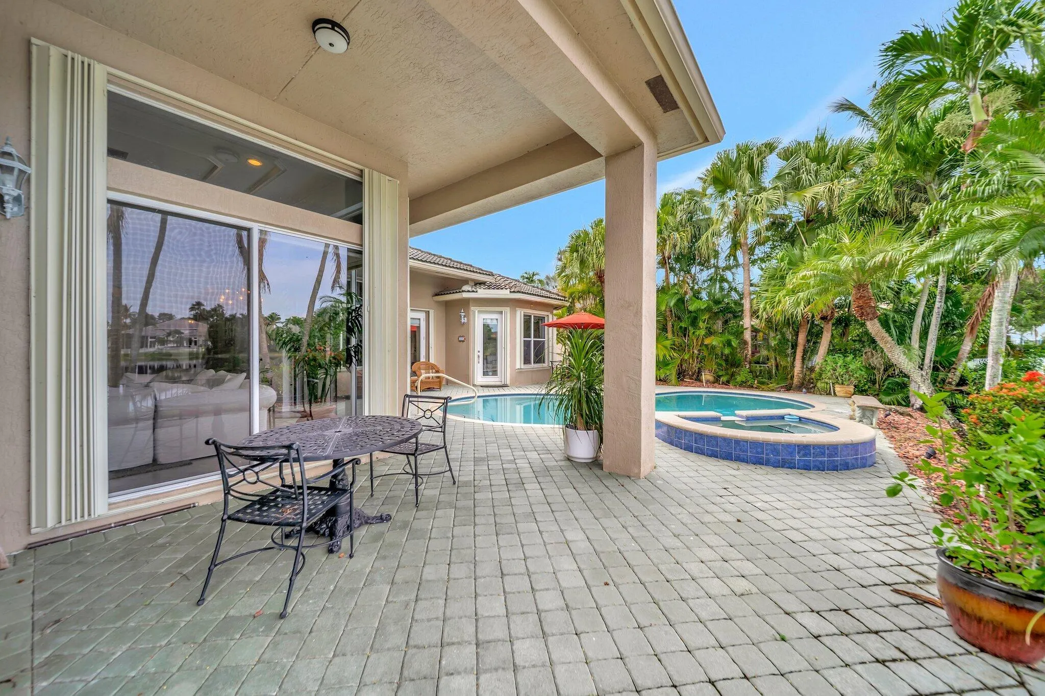 12577 NW 65TH Drive