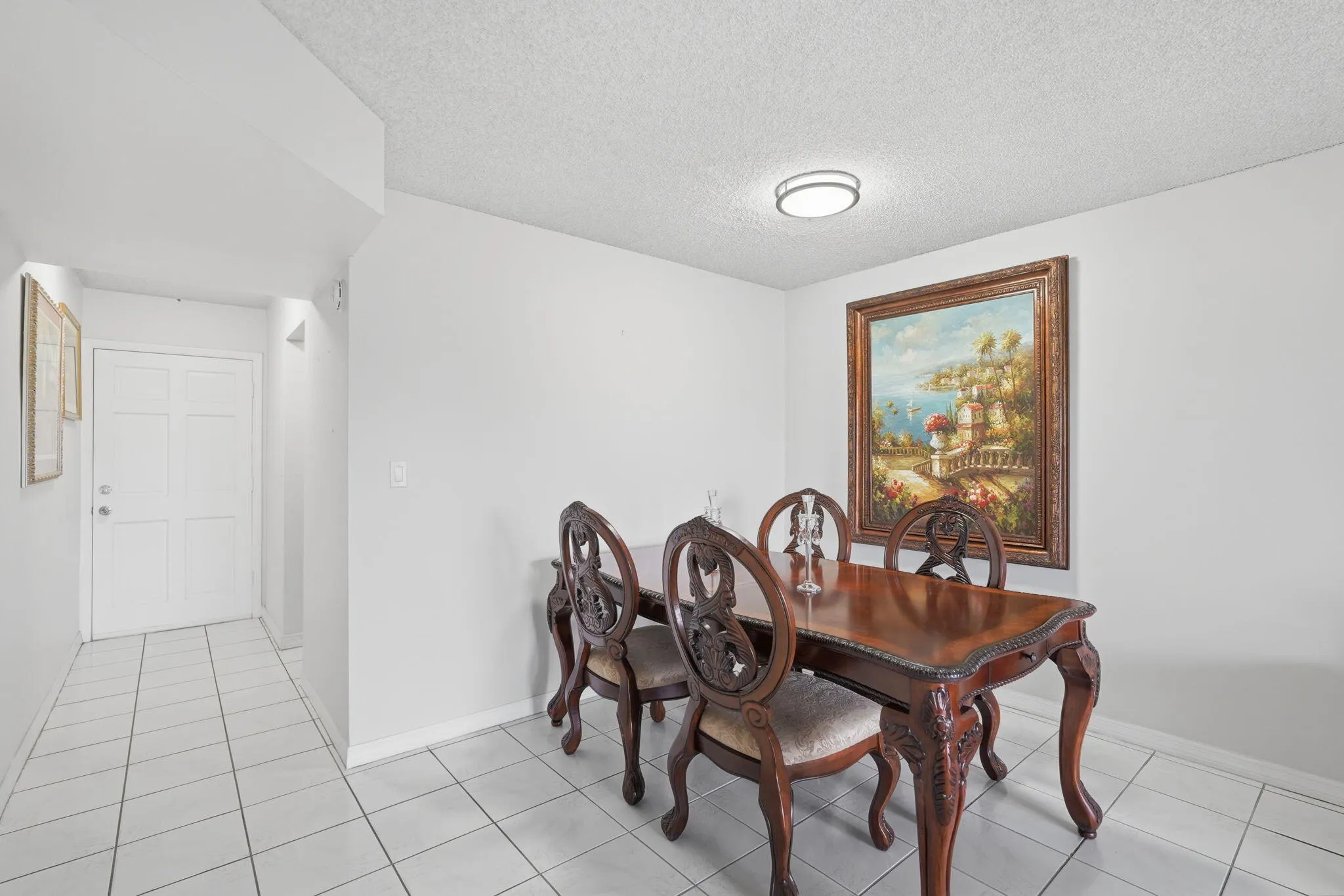 2606 Garden Drive S #305