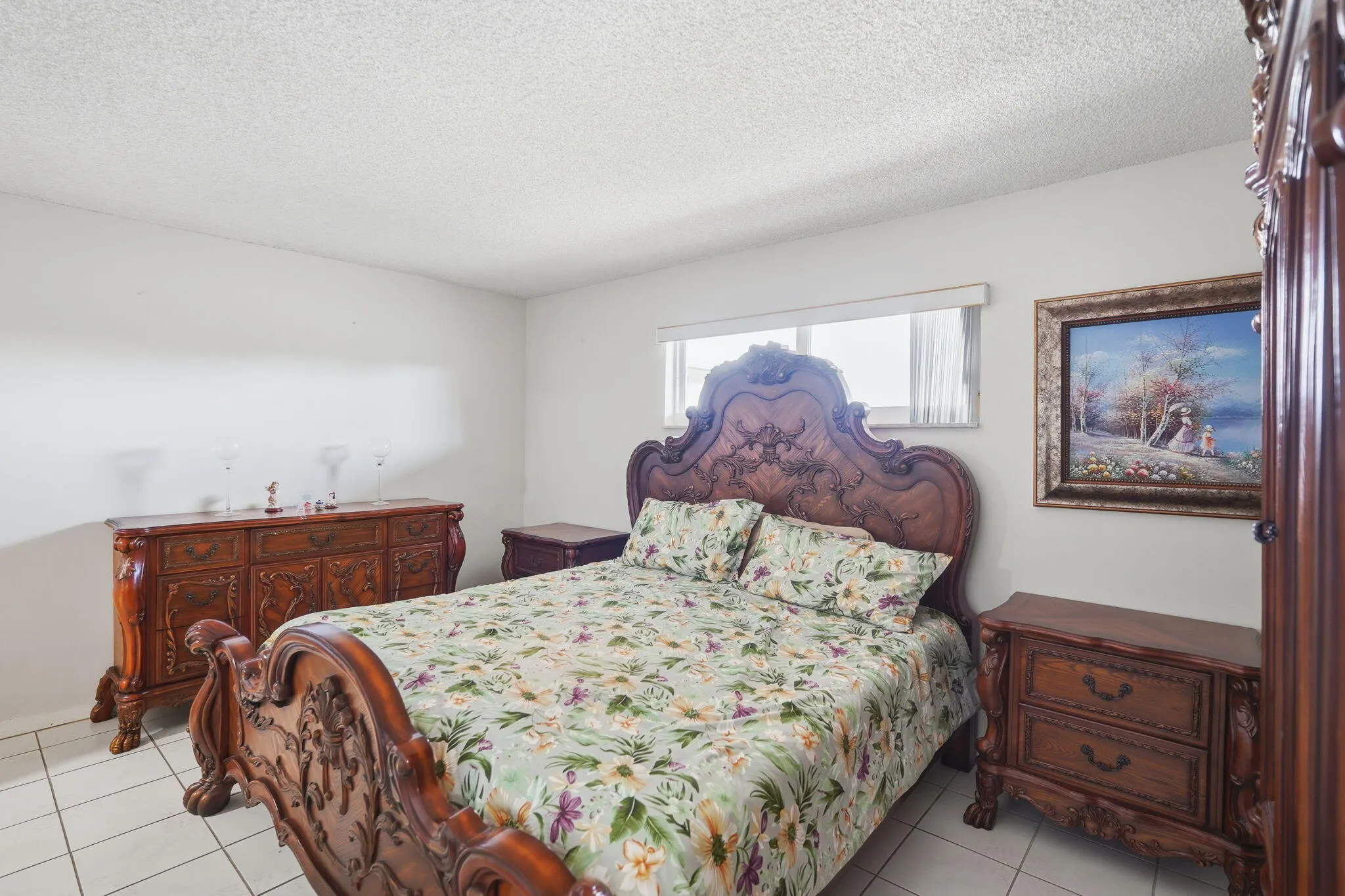 2606 Garden Drive S #305