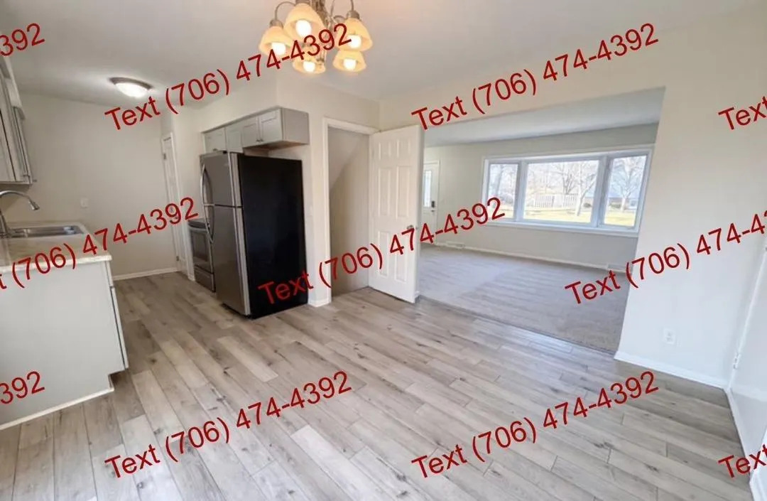 6060 LAMBETH Circle