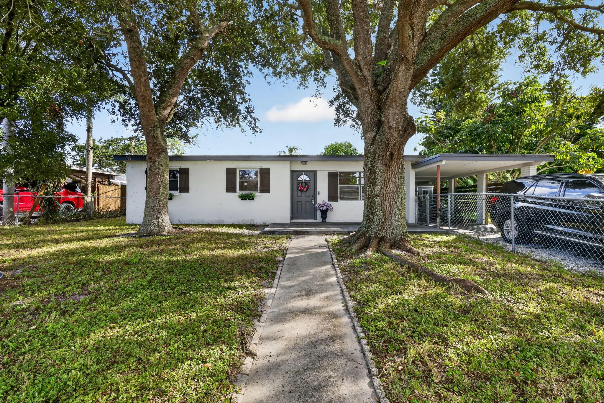 3842 Ocala Road