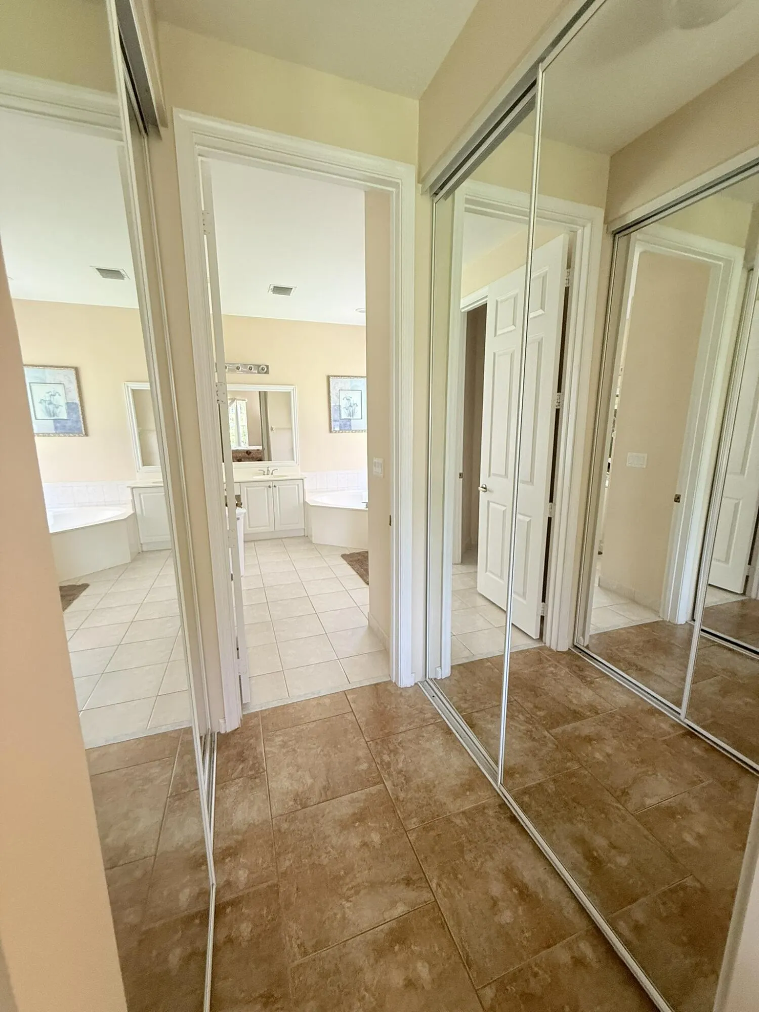 9563 SEDGEWOOD Drive