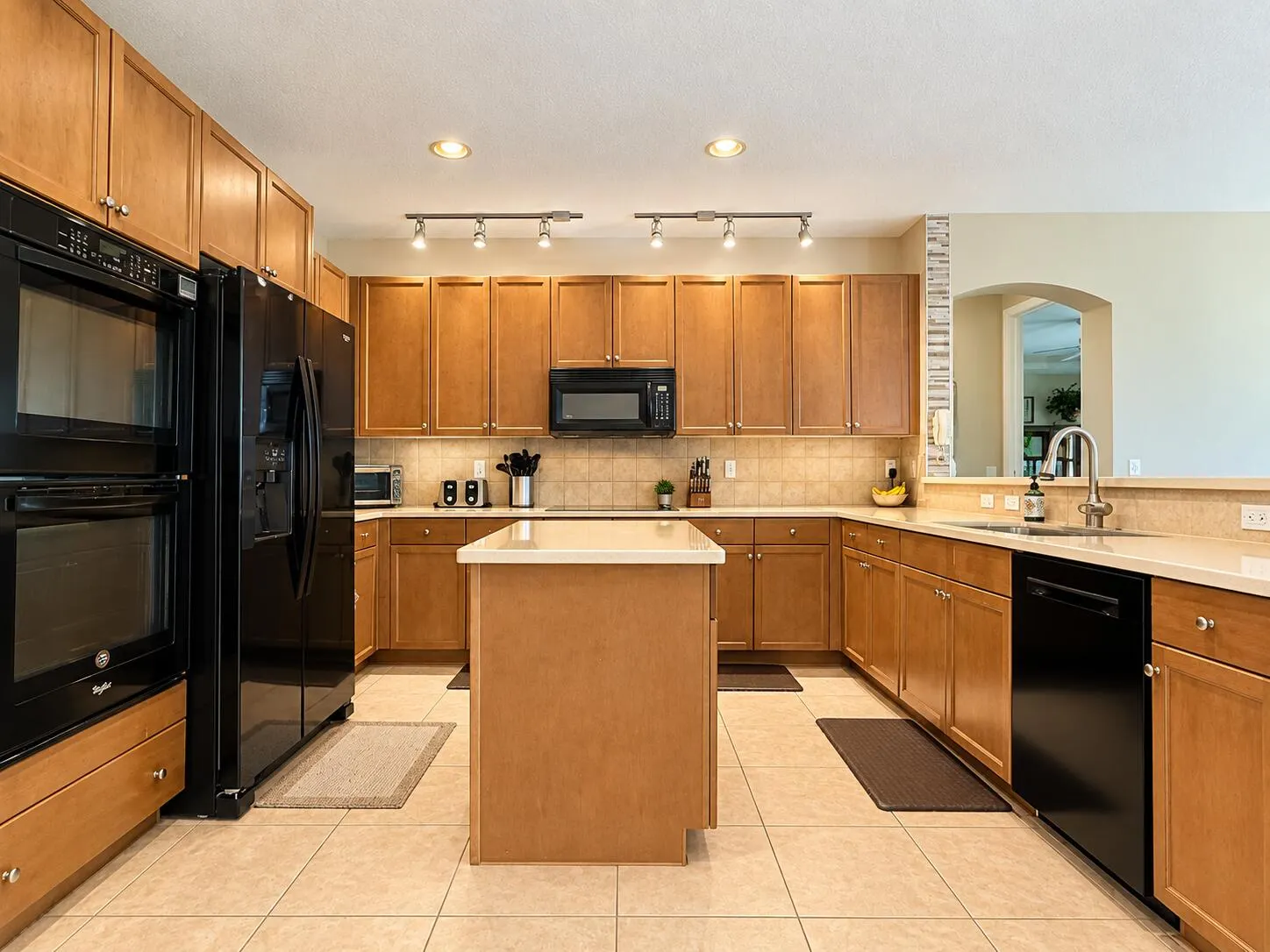 9563 SEDGEWOOD Drive