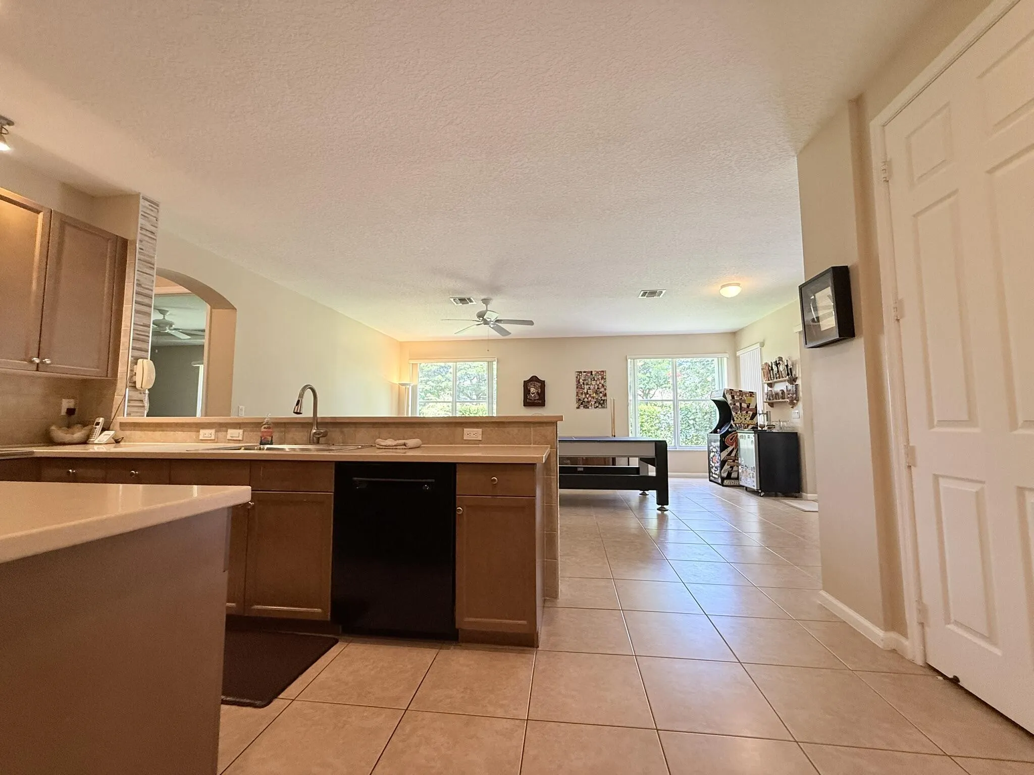 9563 SEDGEWOOD Drive