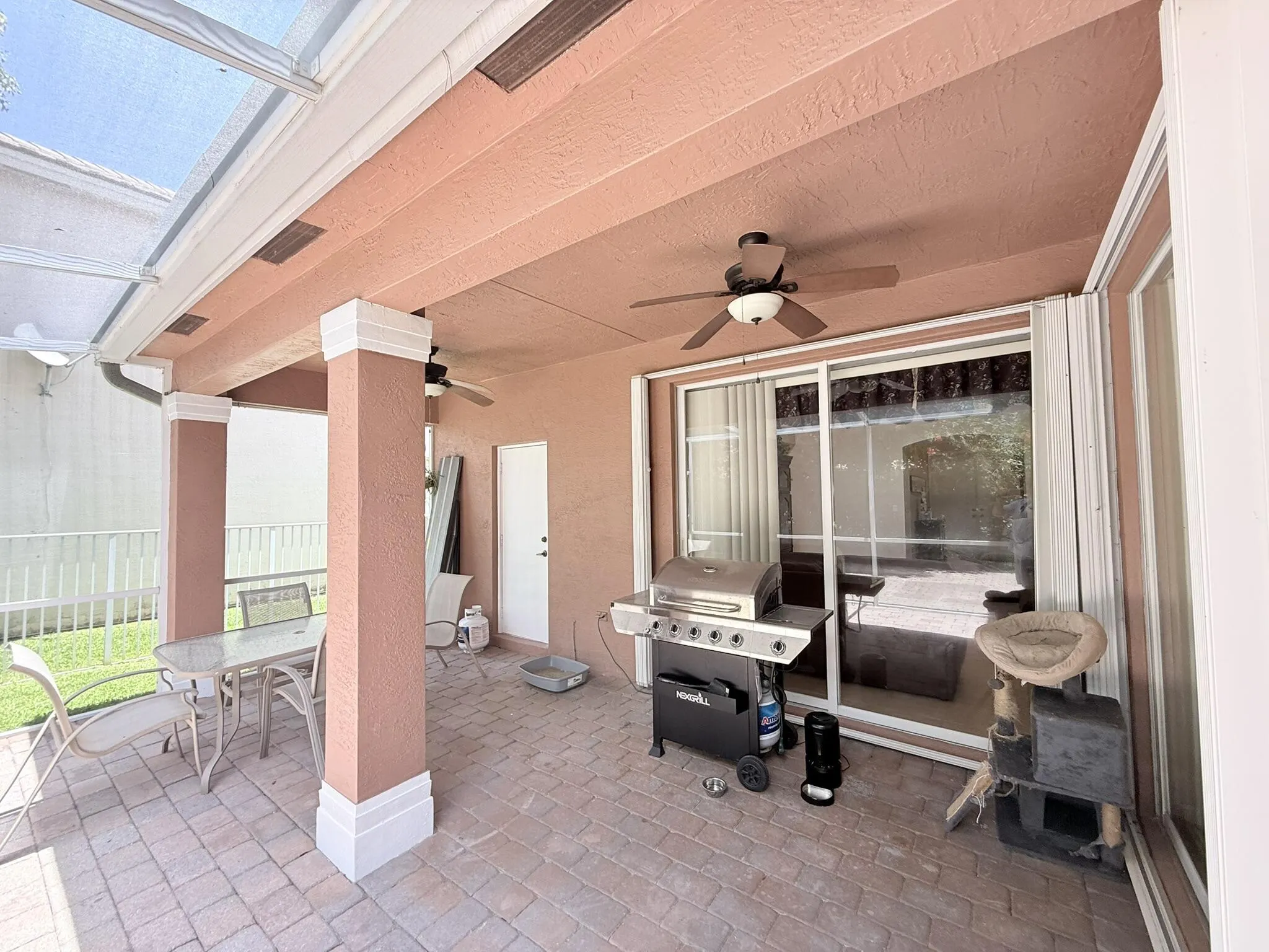 9563 SEDGEWOOD Drive