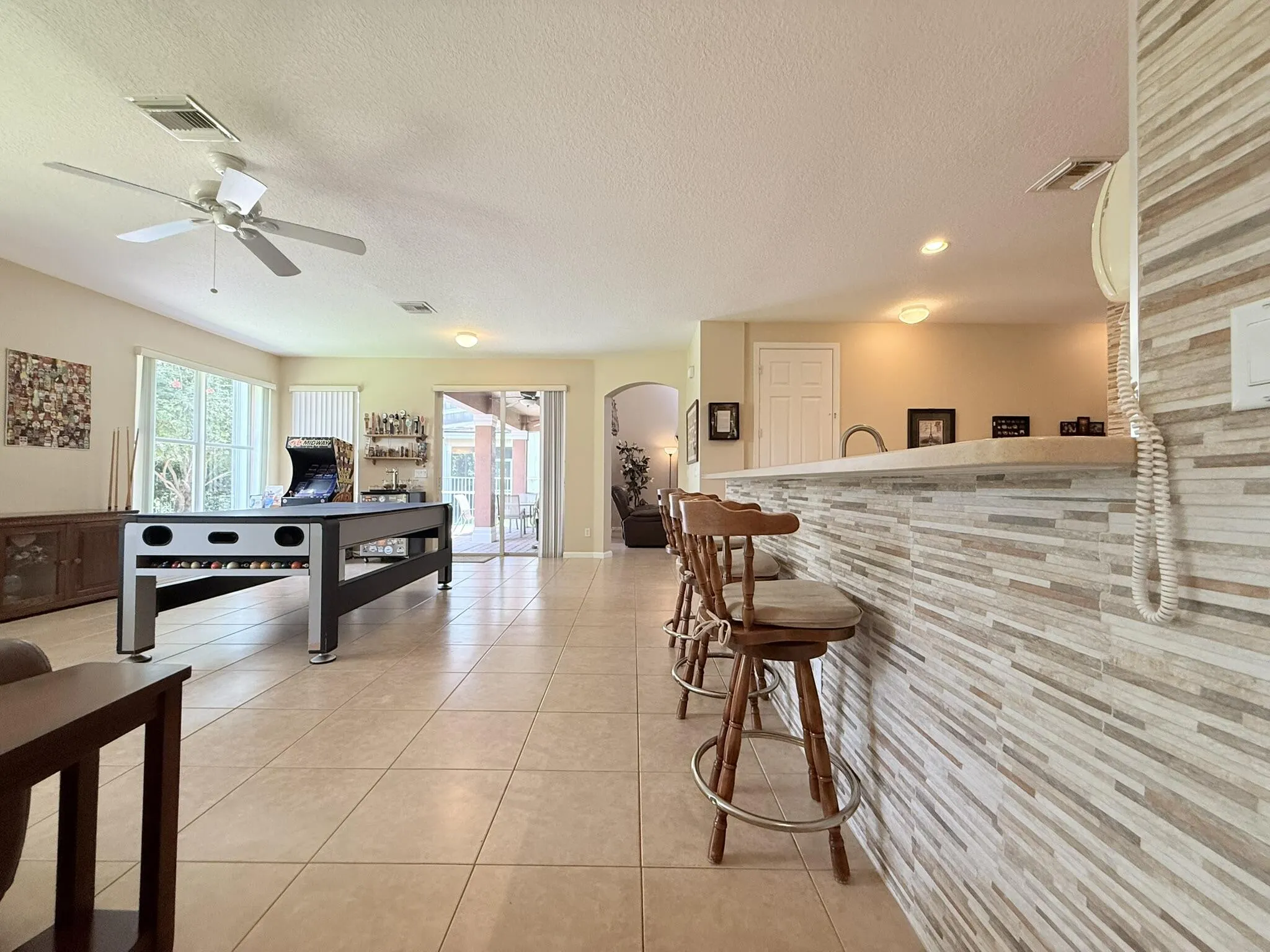 9563 SEDGEWOOD Drive