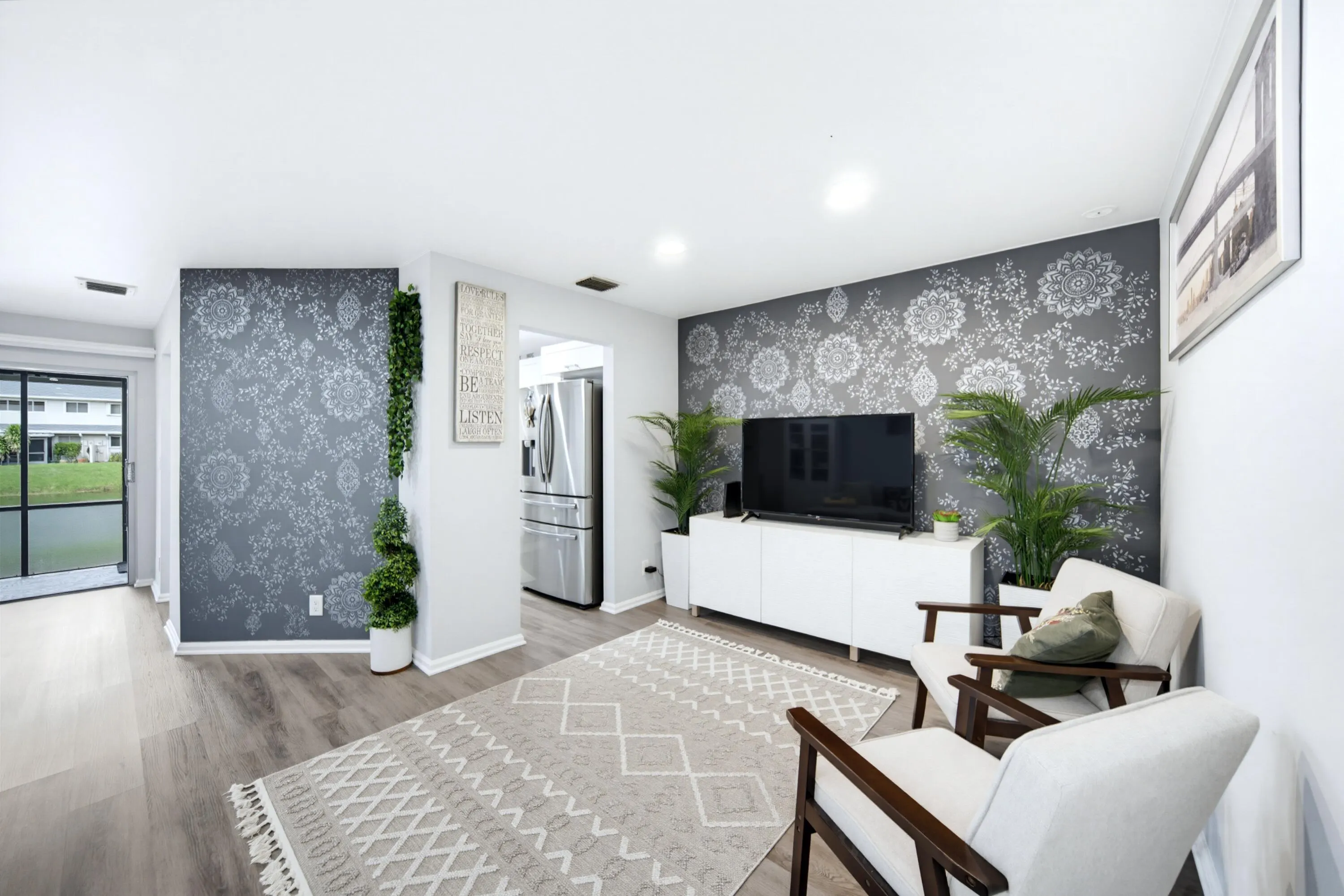 2276 DISCOVERY Circle W #2276
