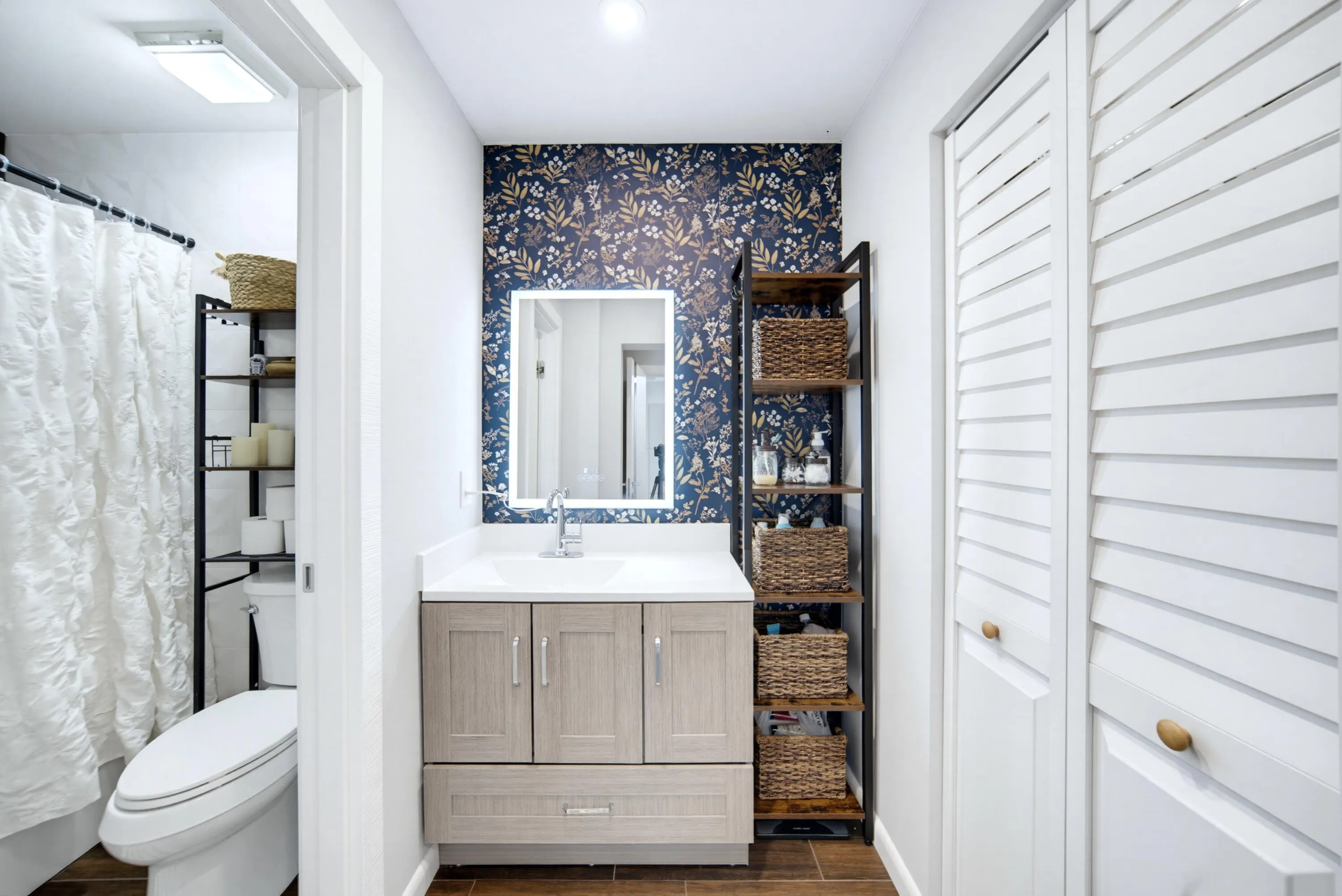 2276 DISCOVERY Circle W #2276