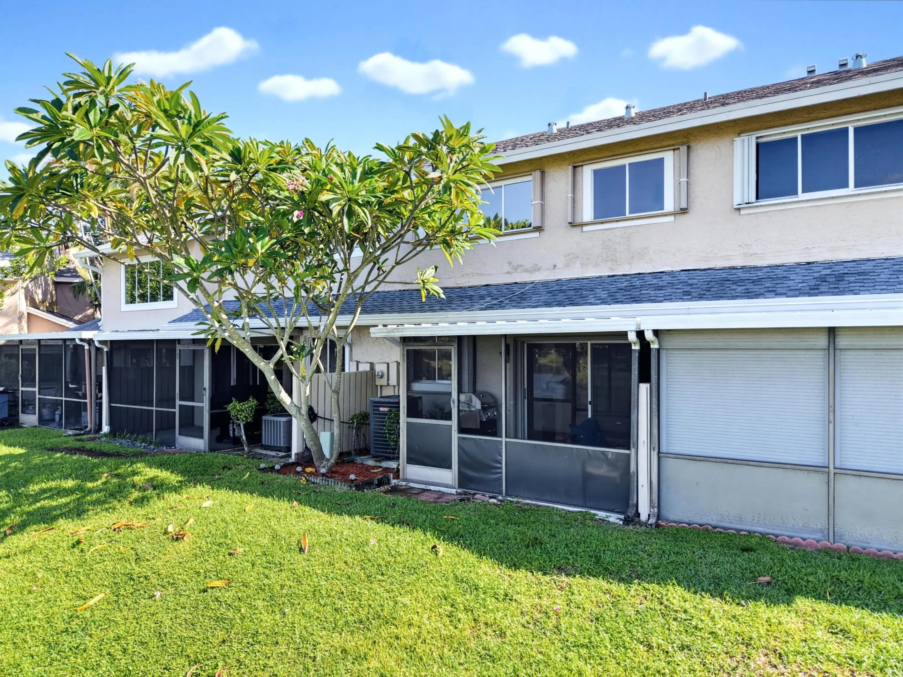 2276 DISCOVERY Circle W #2276